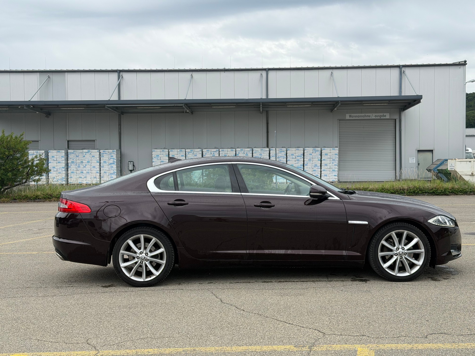 JAGUAR XF 3.0d V6 Premium Luxury-image-3
