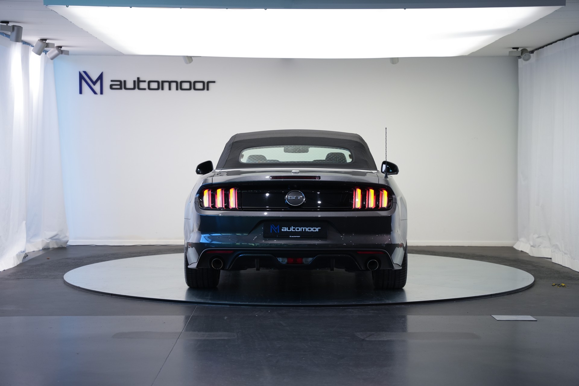 FORD Mustang Convertible 5.0 V8 GT Automat-image-10