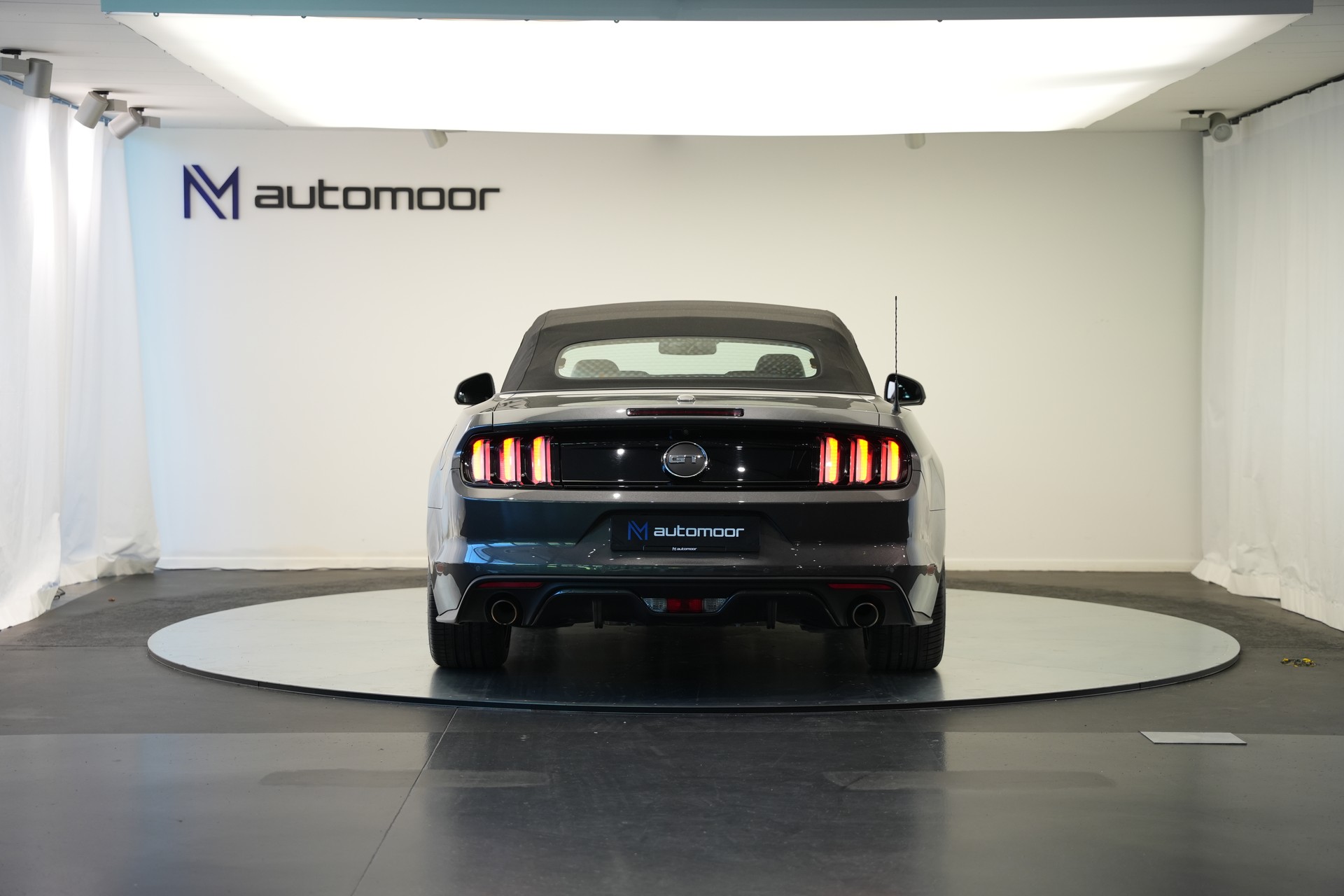 FORD Mustang Convertible 5.0 V8 GT Automat-image-9