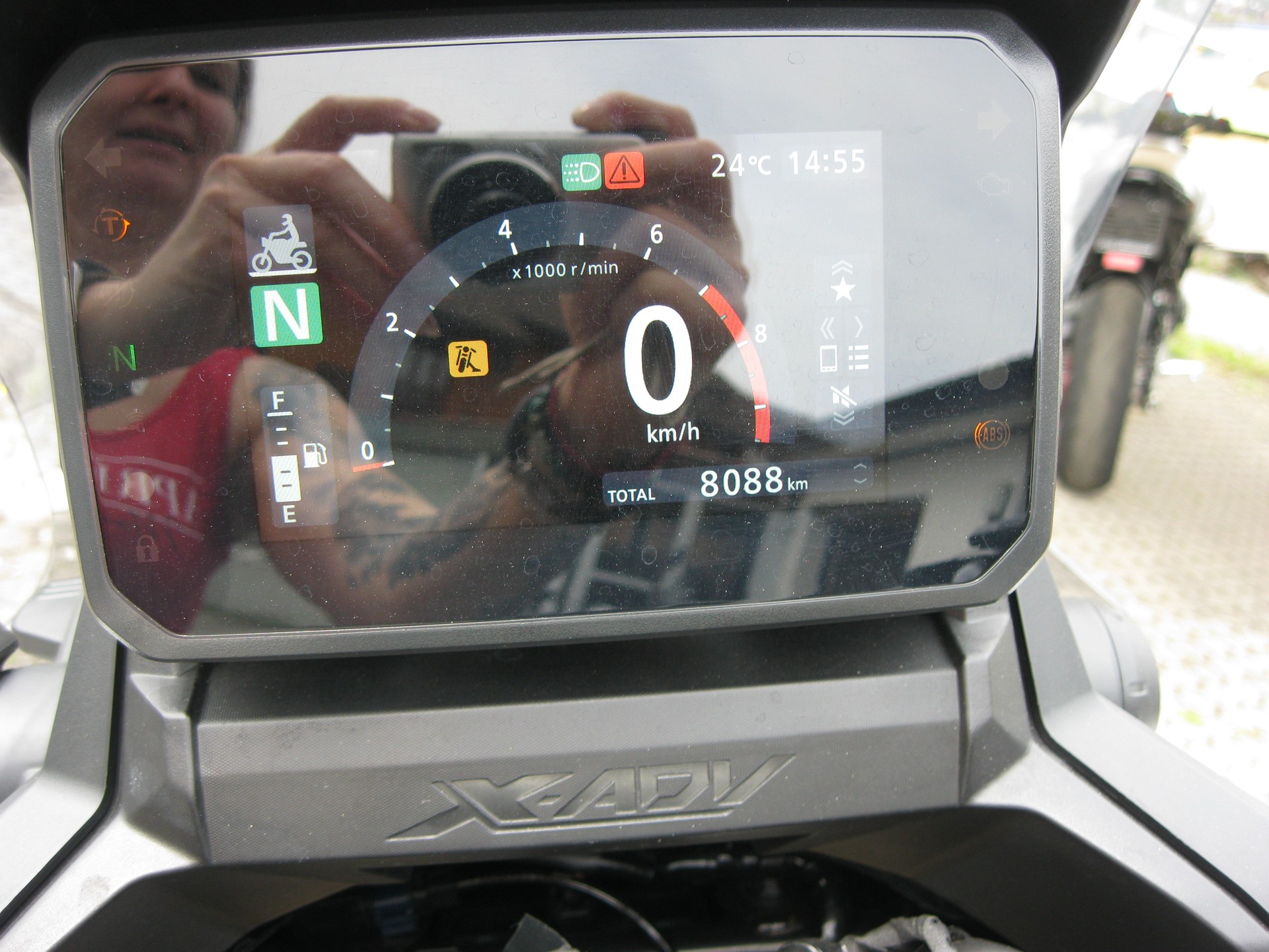 HONDA X-ADV 750-image-4