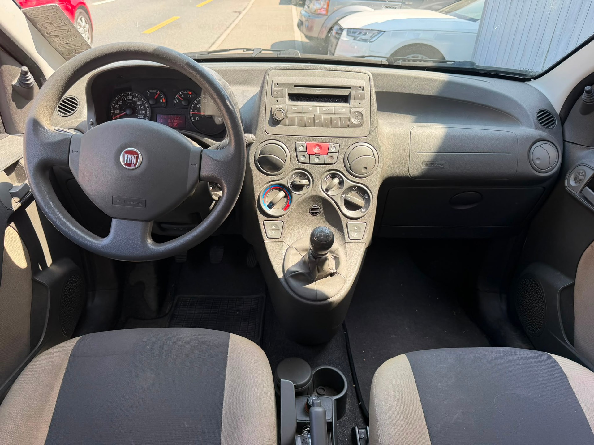 FIAT Panda 1.2 Climbing 4x4 *Panoramadach*-image-8