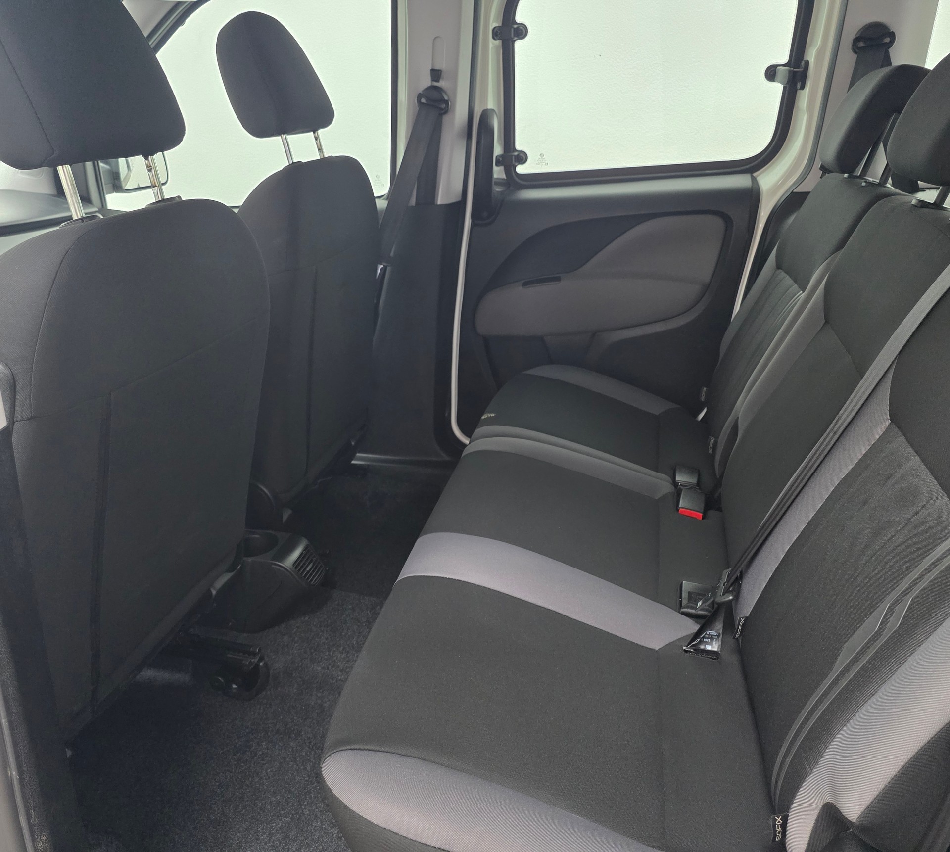 FIAT Doblò 1.4 T-Jet Natural Power Pop-image-13