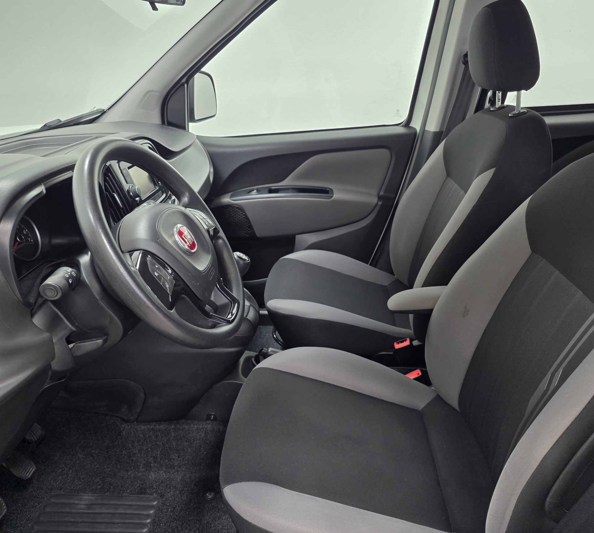 FIAT Doblò 1.4 T-Jet Natural Power Pop-image-12