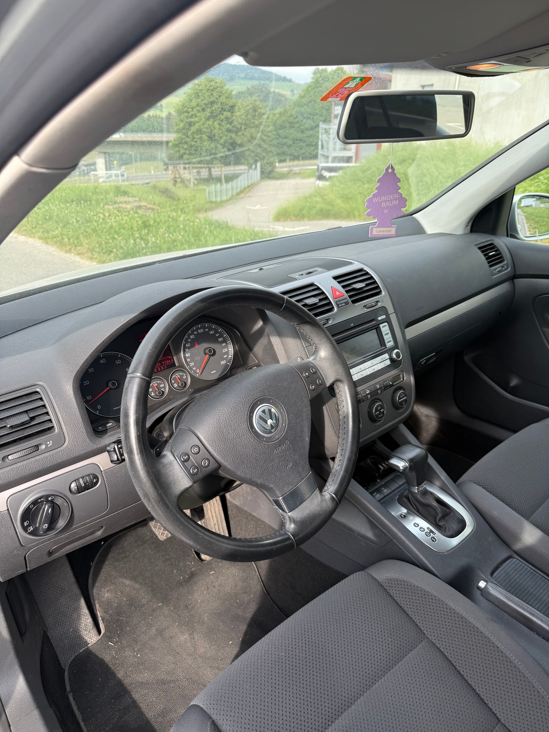 VW Golf 1.4 TSI Comfortline DSG-image-5