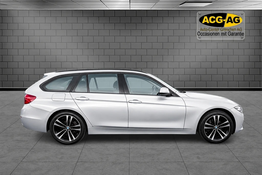 BMW 320d xDrive Touring Edition Sport Line Steptronic ** Gr.Navi ** Parkhilfe v+h ** Teilleder ** RF-Kamera ** Frisch ab MFK **-image-5