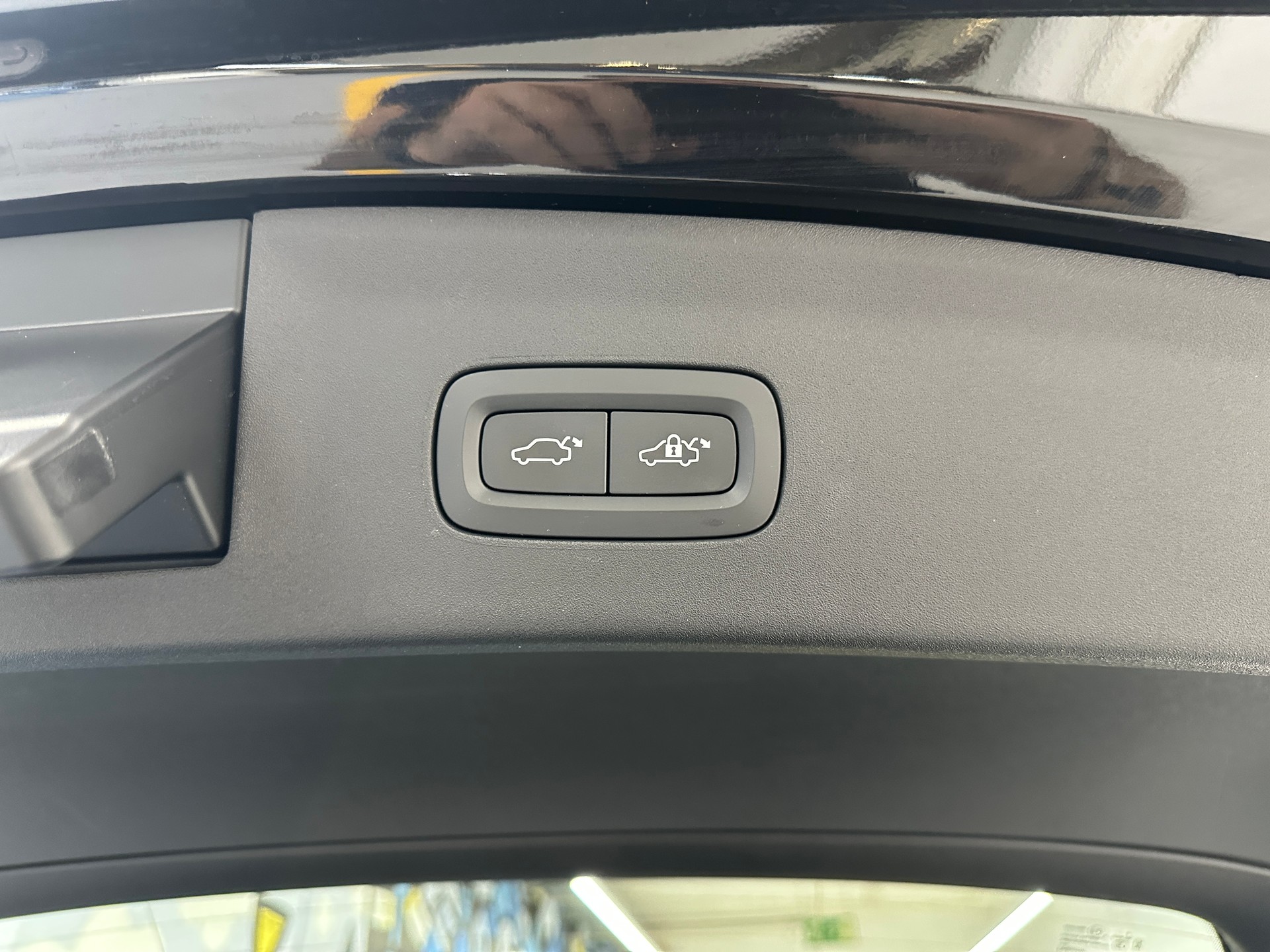 POLESTAR Polestar 2 Long Range Dual 78 kWh MY23-image-12