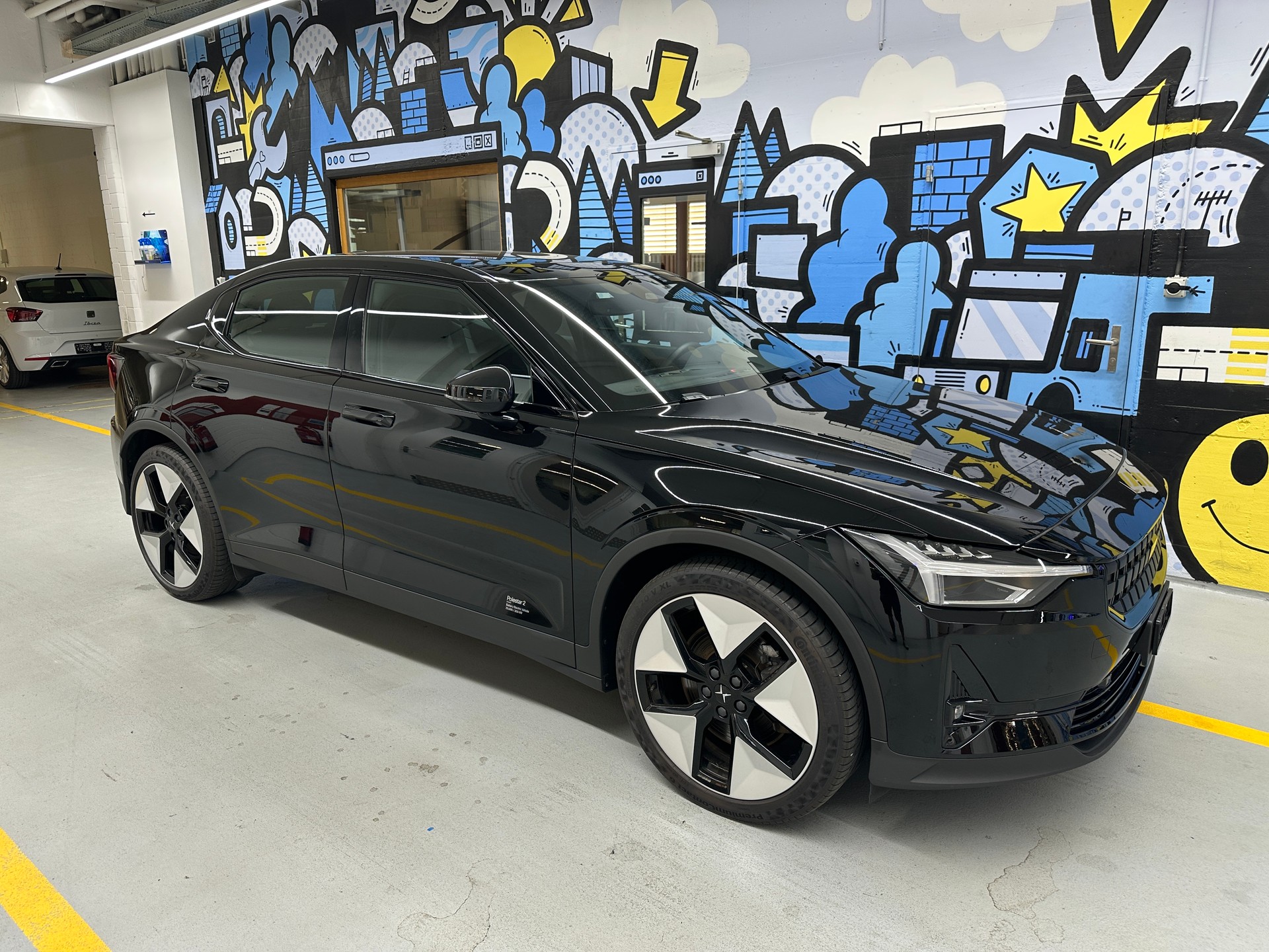 POLESTAR Polestar 2 Long Range Dual 78 kWh MY23-image-0