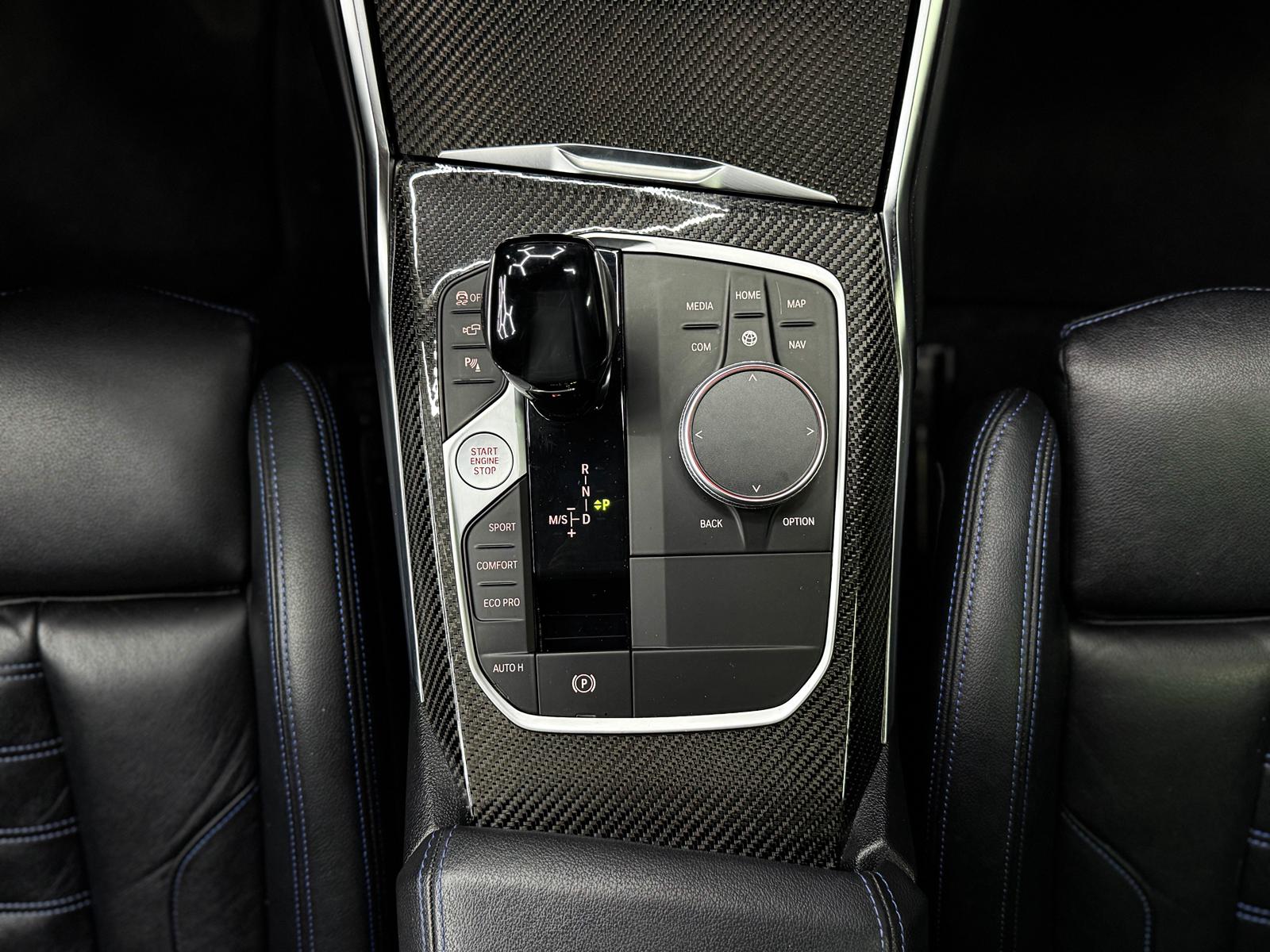 BMW M340i xDrive 48V Steptronic Black Edition-image-14