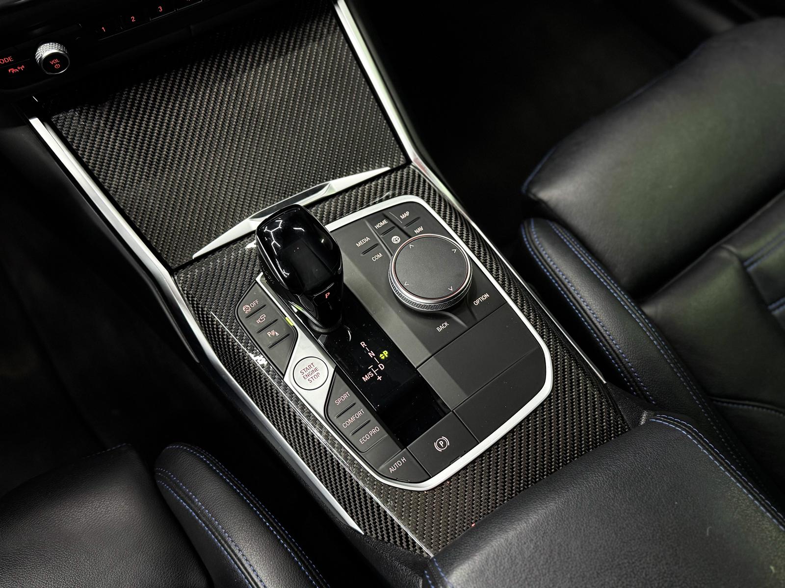 BMW M340i xDrive 48V Steptronic Black Edition-image-16