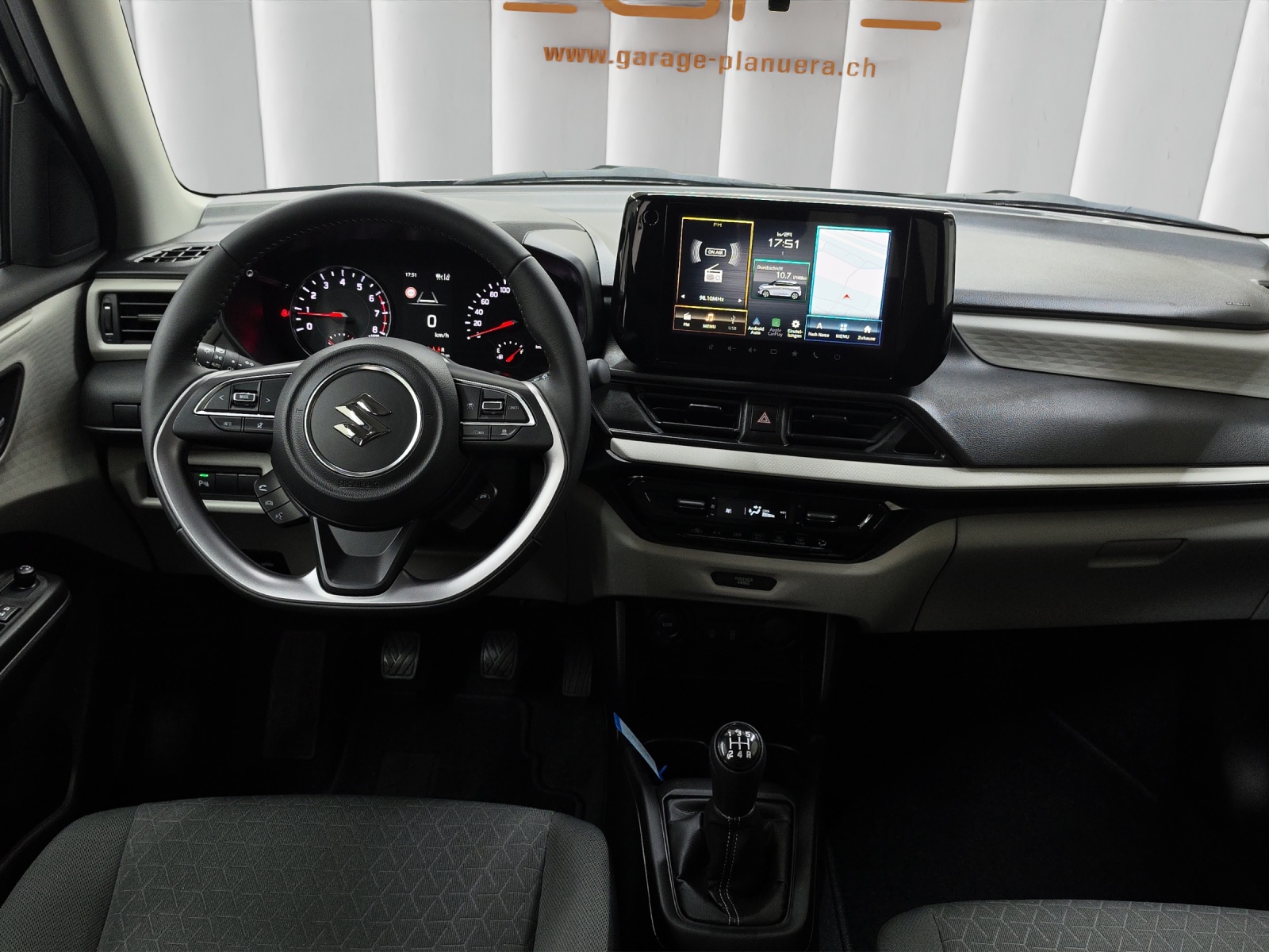 SUZUKI Swift 1.2 Compact+ Hybrid 4x4-image-8