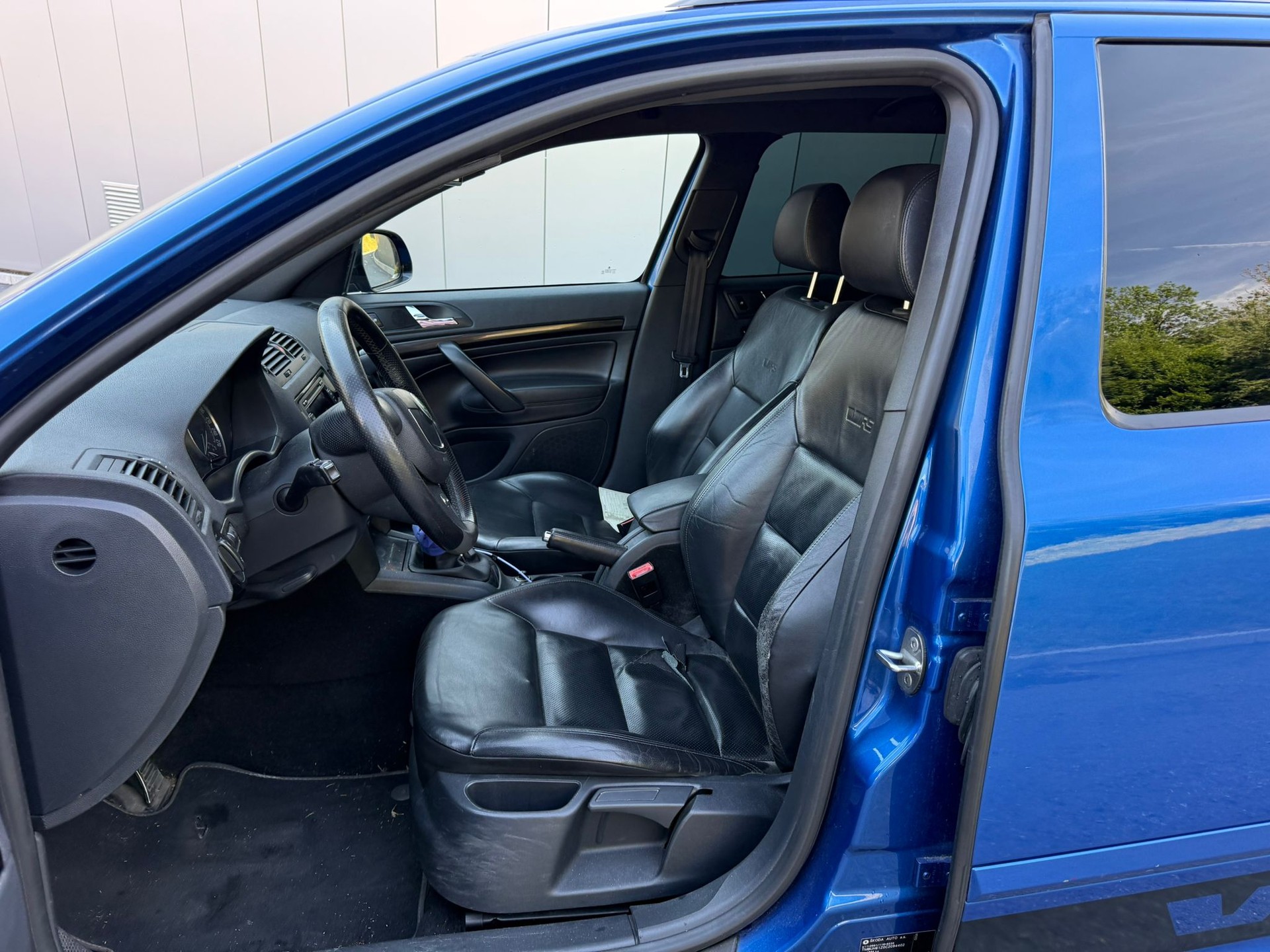 SKODA Octavia Combi 2.0 TDI RS-image-7