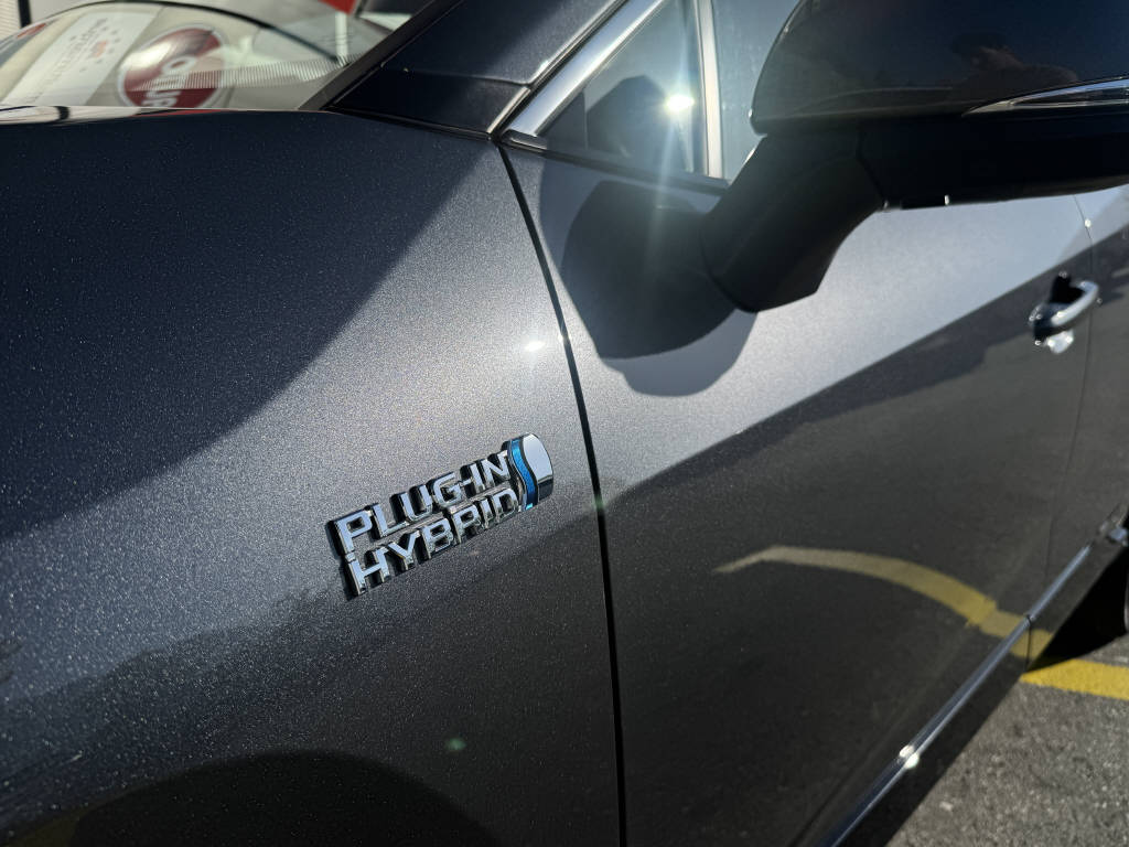 SUZUKI Across 2.5 PHEV Compact Top 4x4-image-15