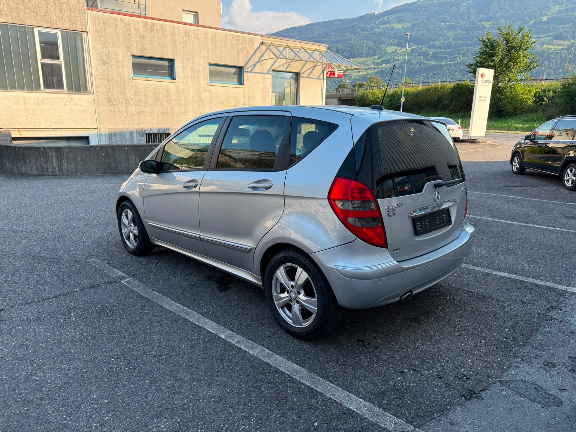 MERCEDES-BENZ A 200 CDI Avantgarde Edition A-image-9