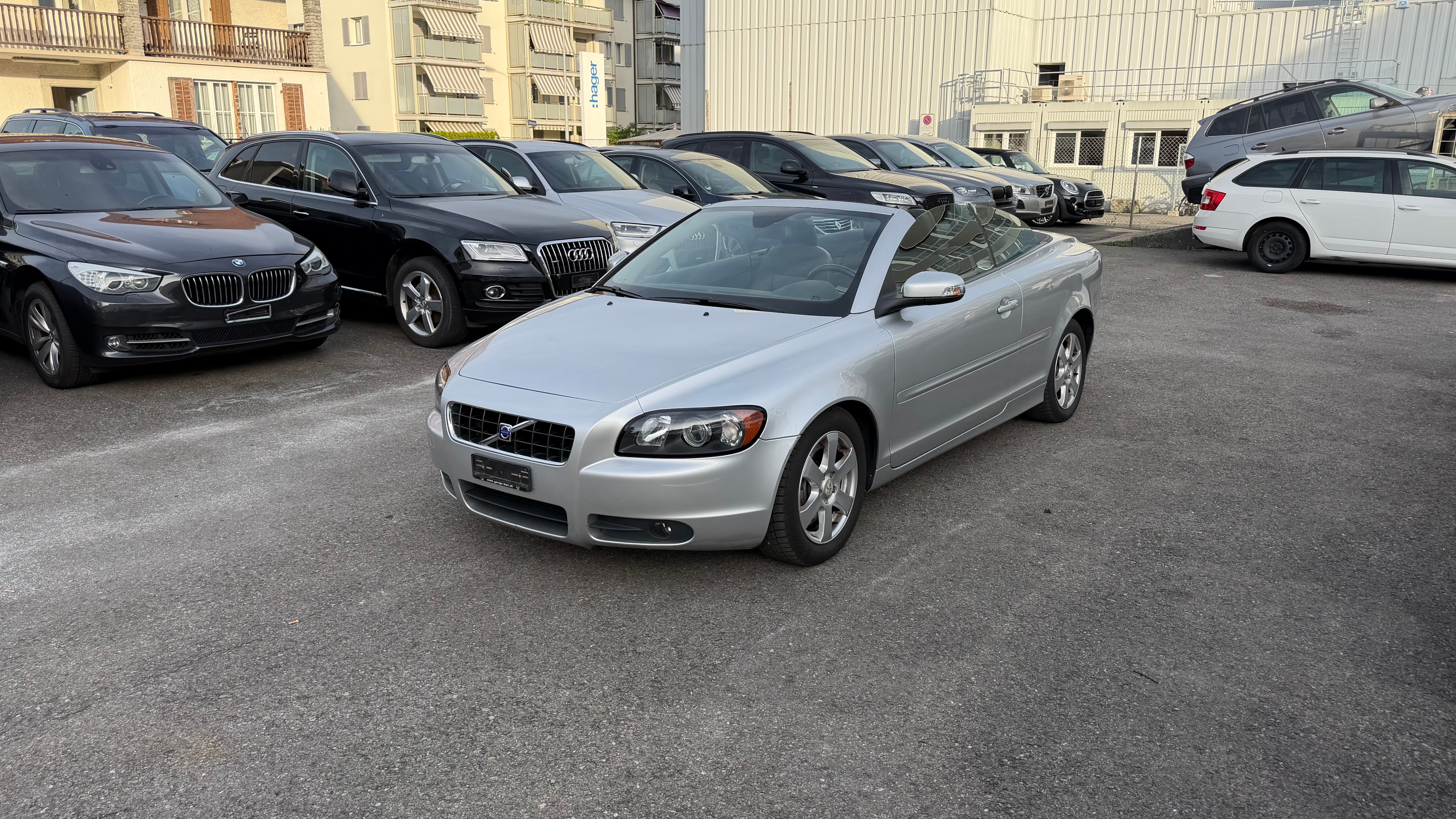 Car photo