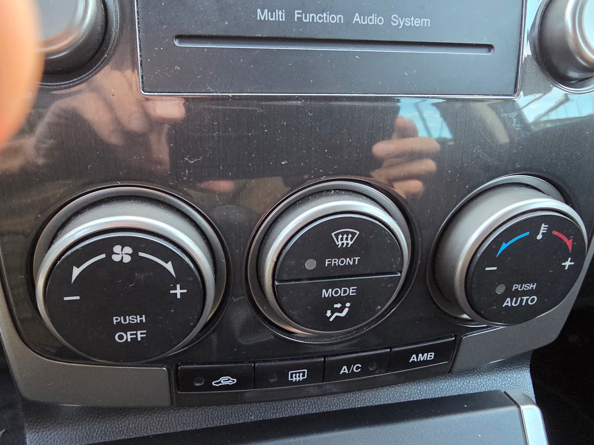 MAZDA 5 2.0 16V Exclusive ☆☆☆ MFK: 13. April 2026 ☆☆☆-image-13
