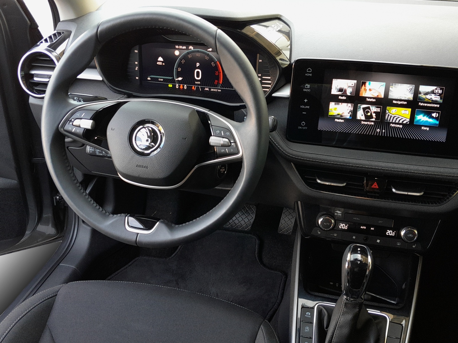 SKODA Fabia 1.0 TSI Selection DSG-image-8