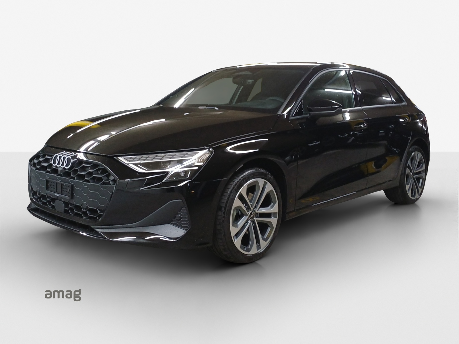 AUDI A3 Sportback TFSI 110 kW Attraction S tronic-image-0