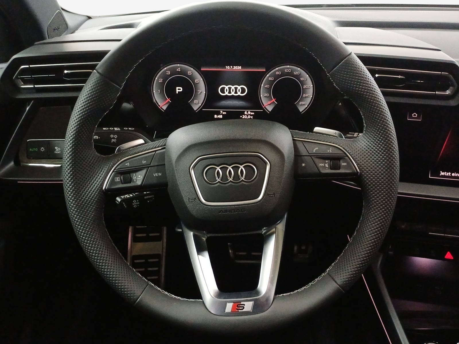 AUDI A3 Sportback TFSI 110 kW Attraction S tronic-image-9