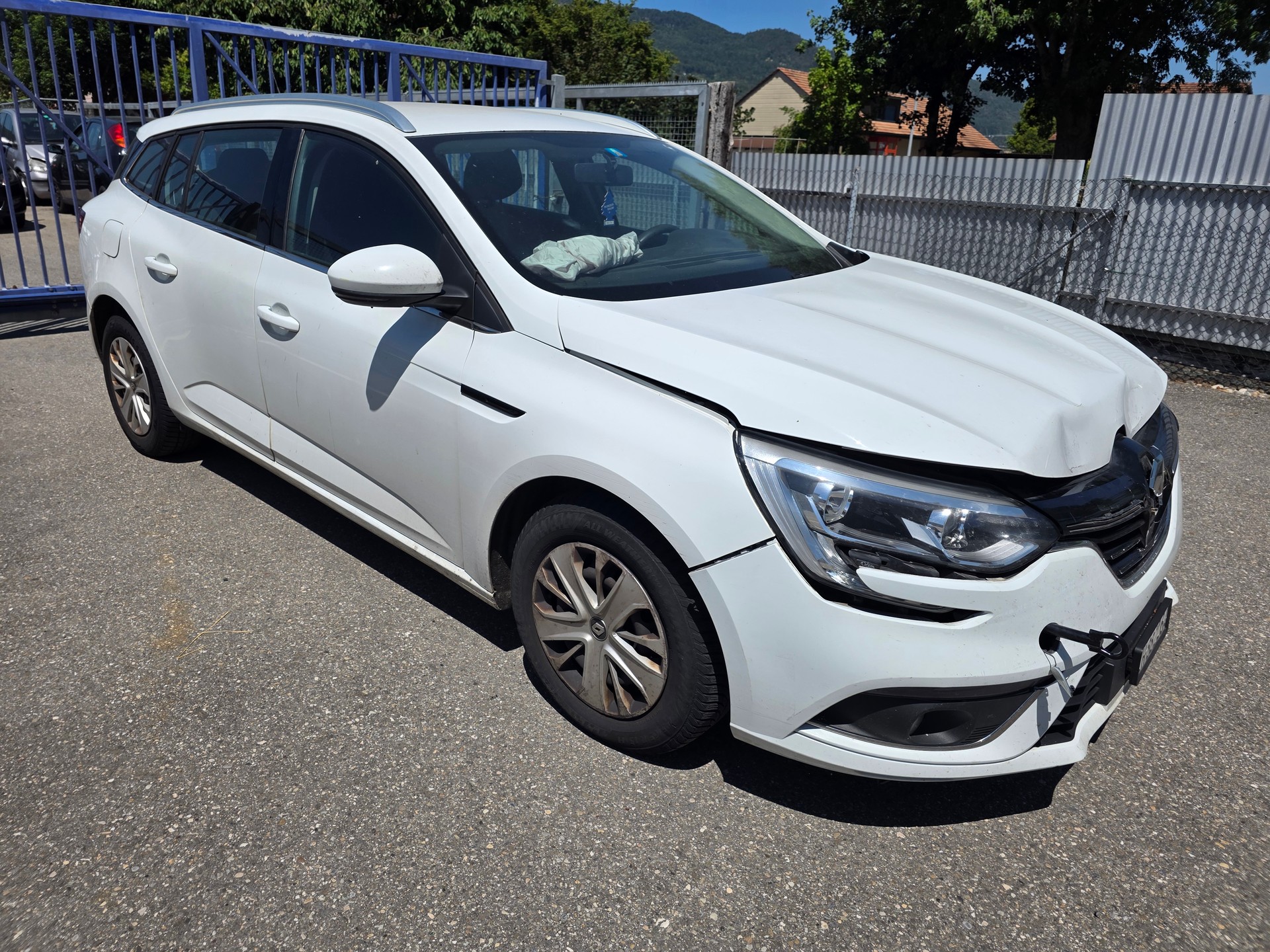 RENAULT Mégane Grandtour 1.5 dCi 90th Anniversary EDC-image-1