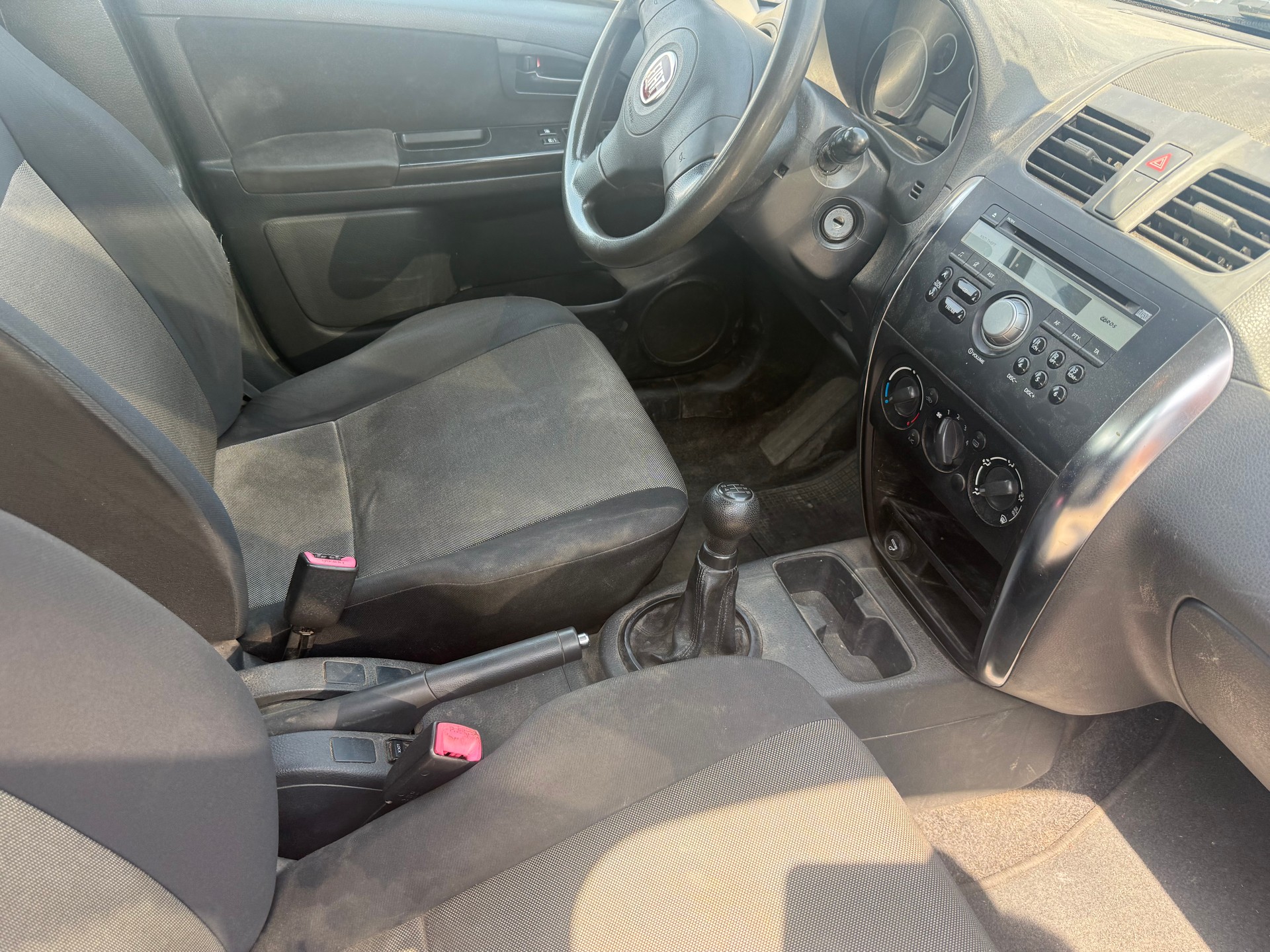 FIAT Sedici 1.6 4WD Luxury-image-4