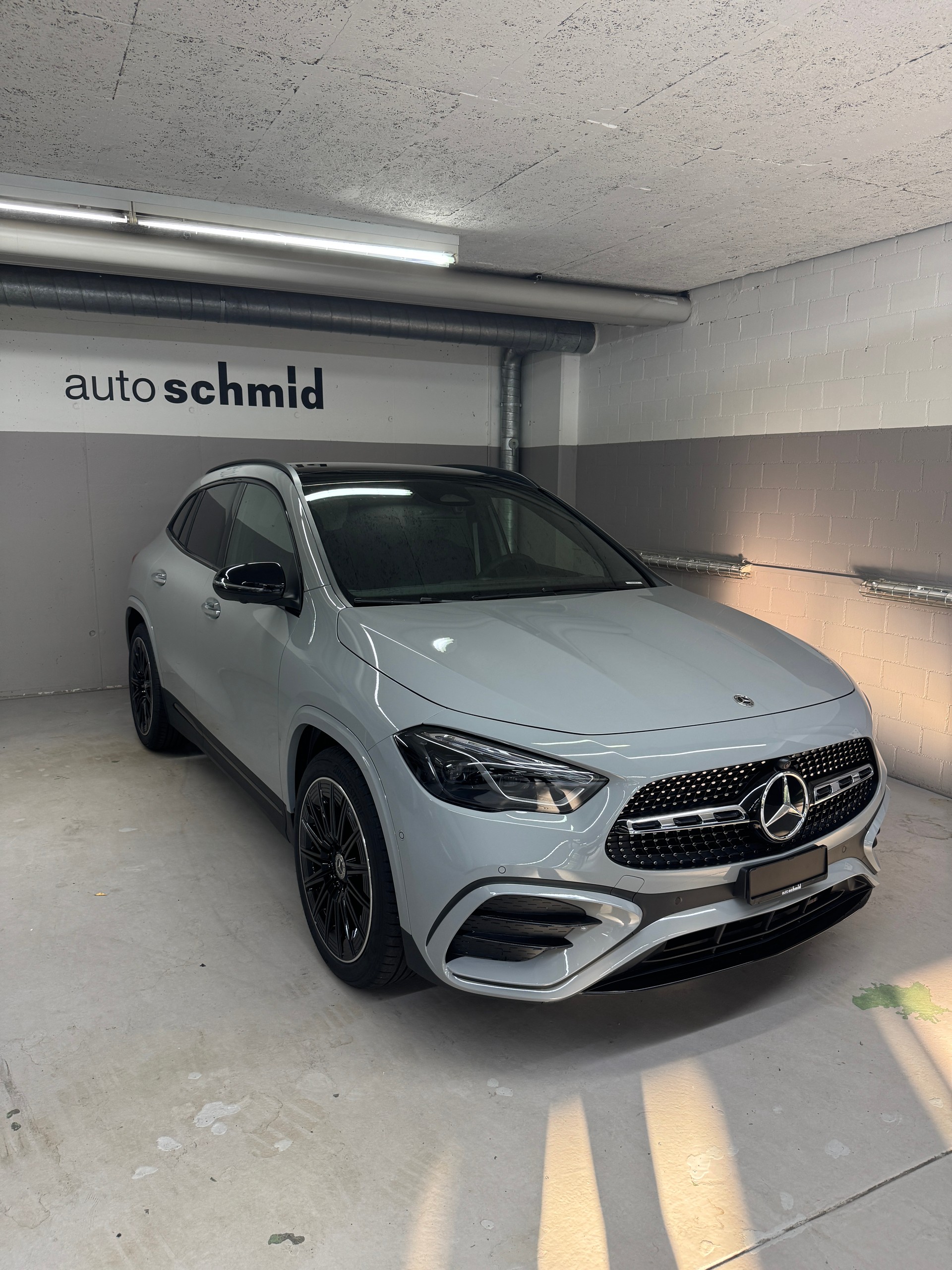 MERCEDES-BENZ GLA 200 Night Star-image-0