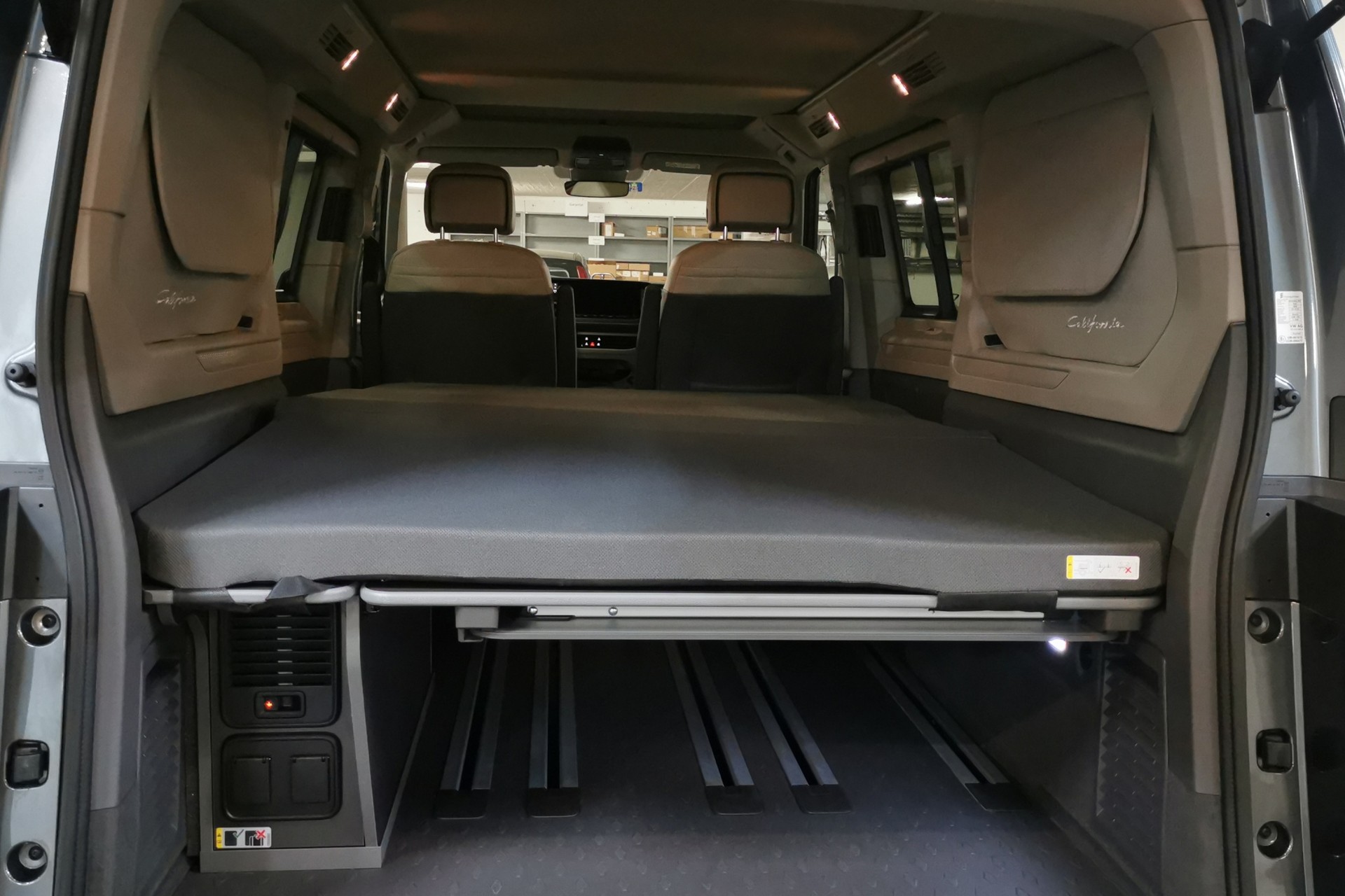 VW California eHybrid Beach Tour Liberty 4Motion-image-13