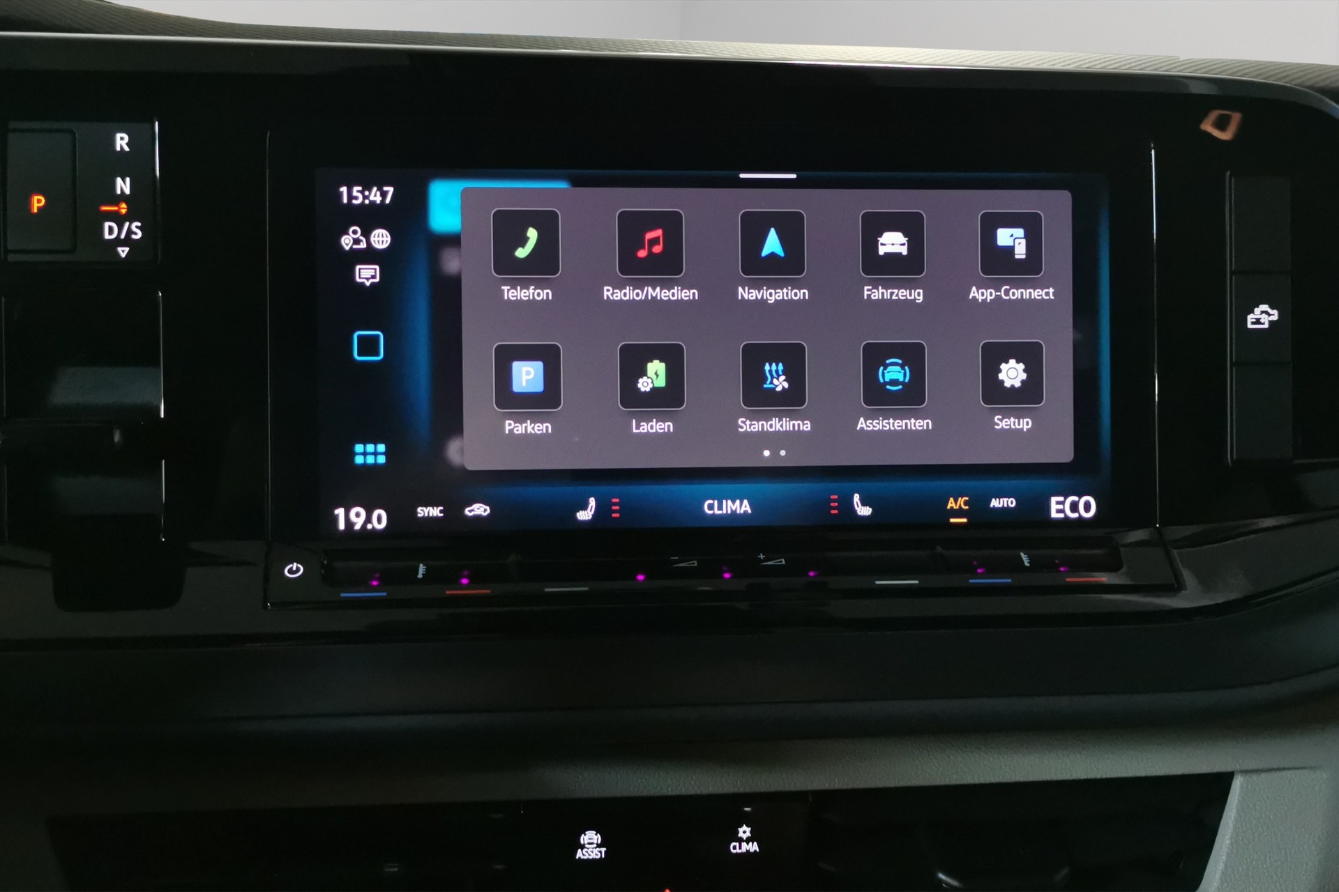 VW California eHybrid Beach Tour Liberty 4Motion-image-10
