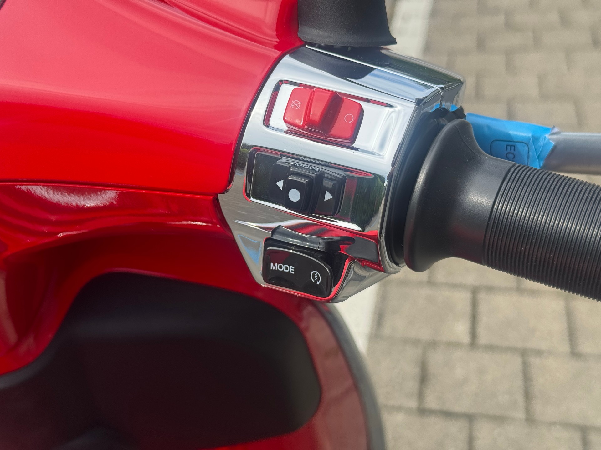 PIAGGIO Vespa 125 Primavera Red Euro 5+-image-6