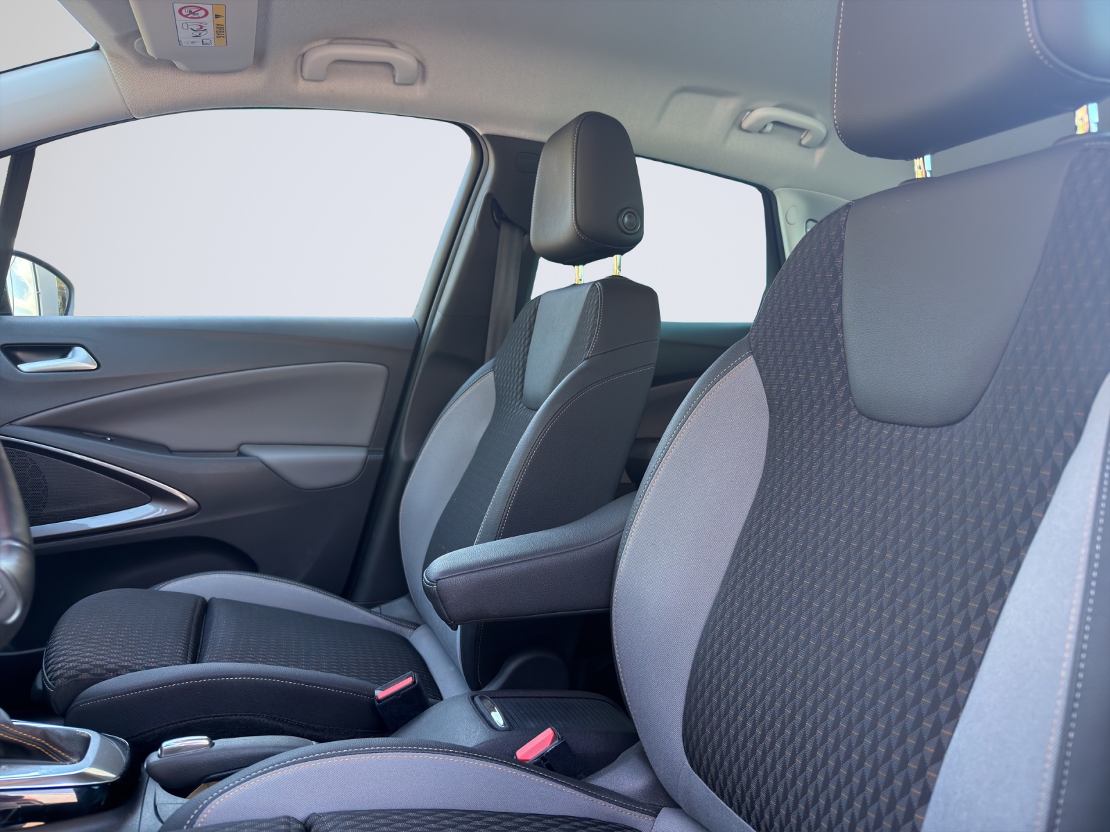 OPEL Crossland X 1.2 T Ultimate S/S-image-9