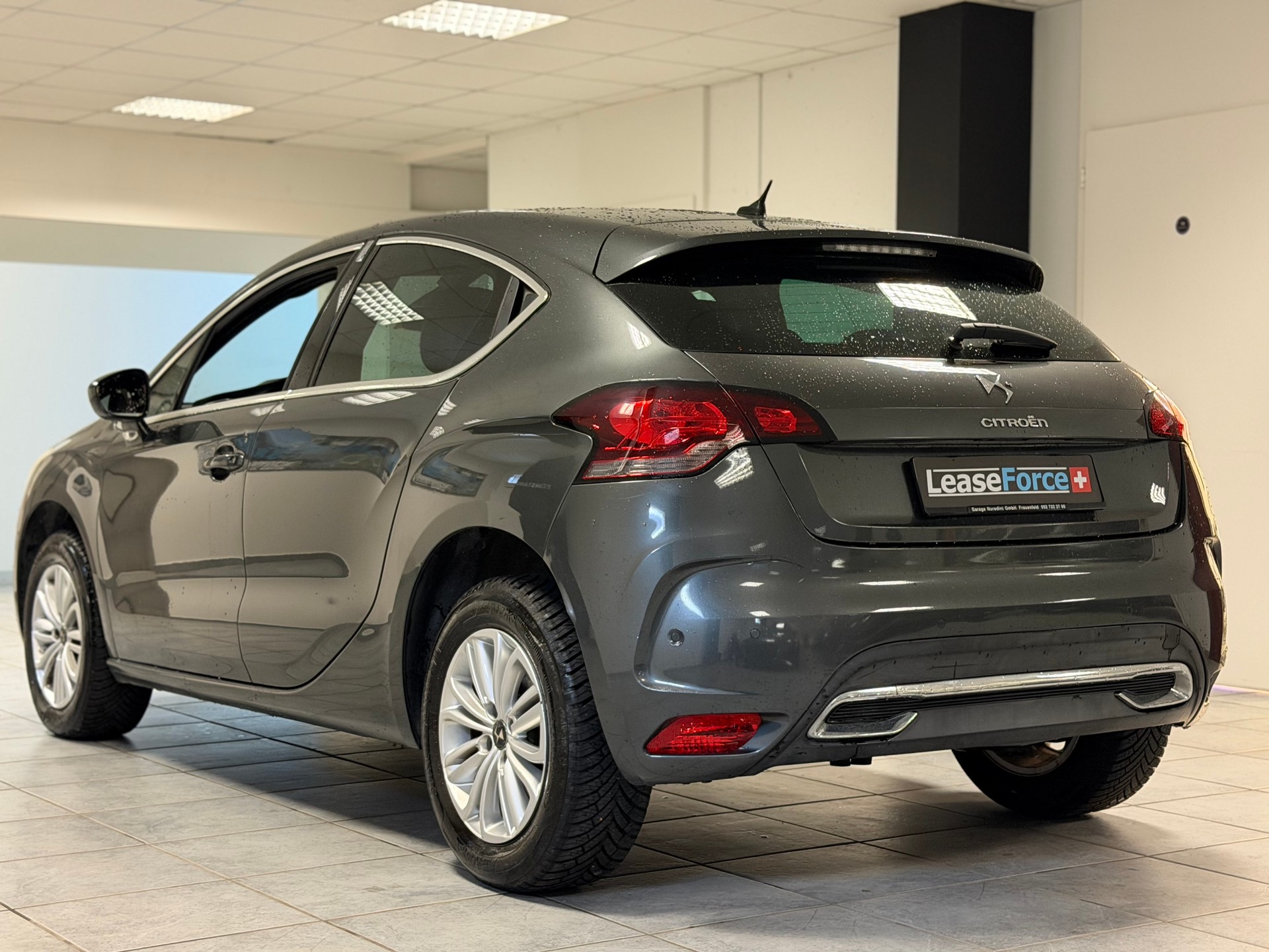 DS AUTOMOBILES DS4 1.6 THP SO Chic Automatic-image-6