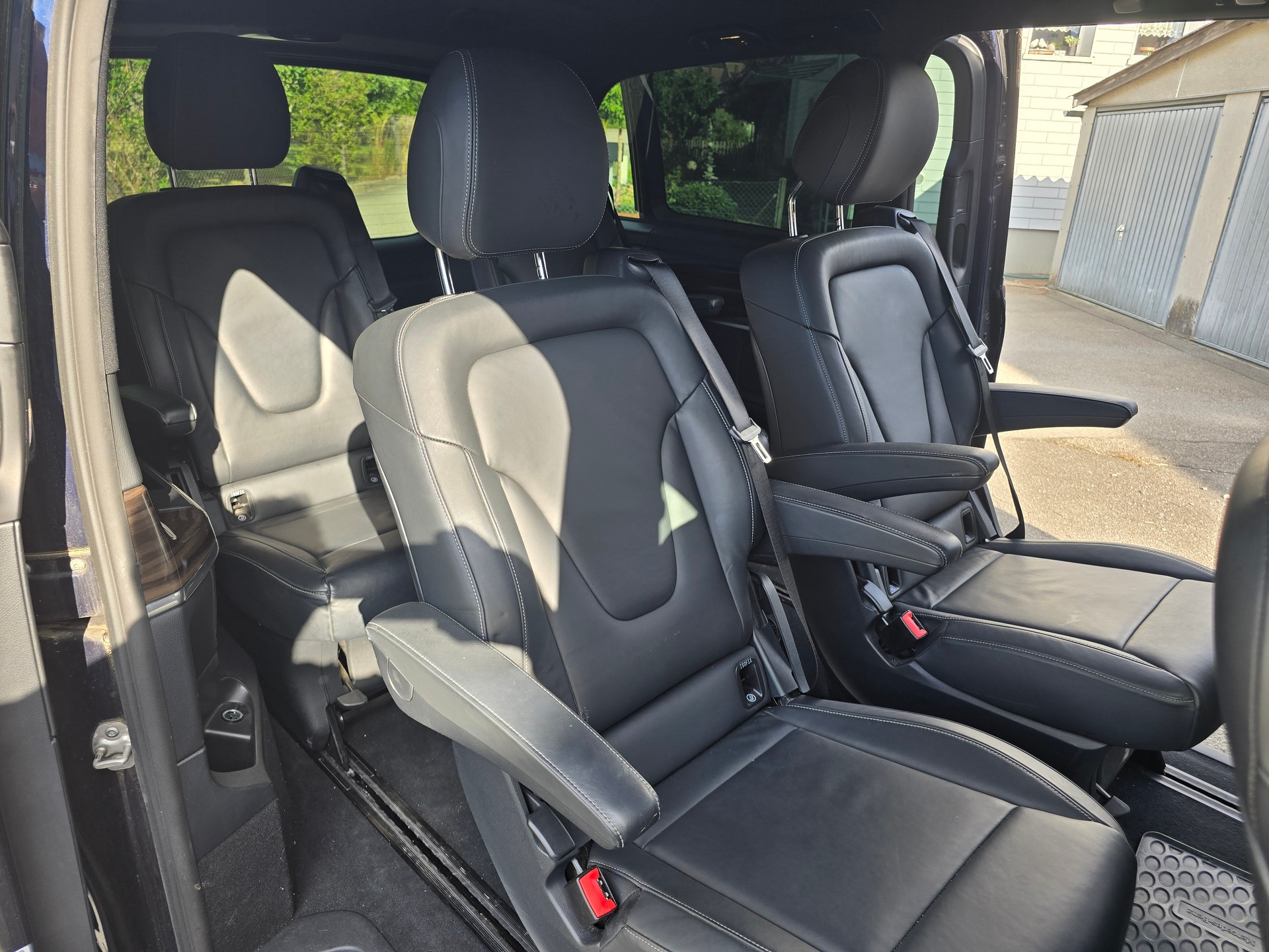 MERCEDES-BENZ V 250 d BlueTec Sw. Ed.lang 4m-image-9