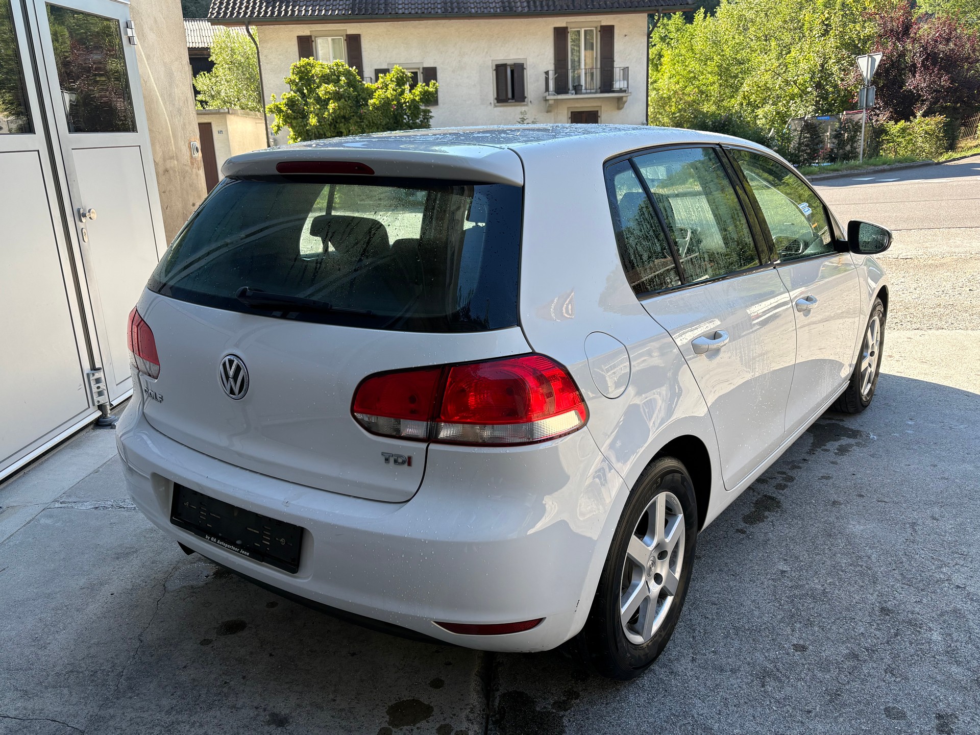 VW Golf 1.6 TDI Trendline-image-3