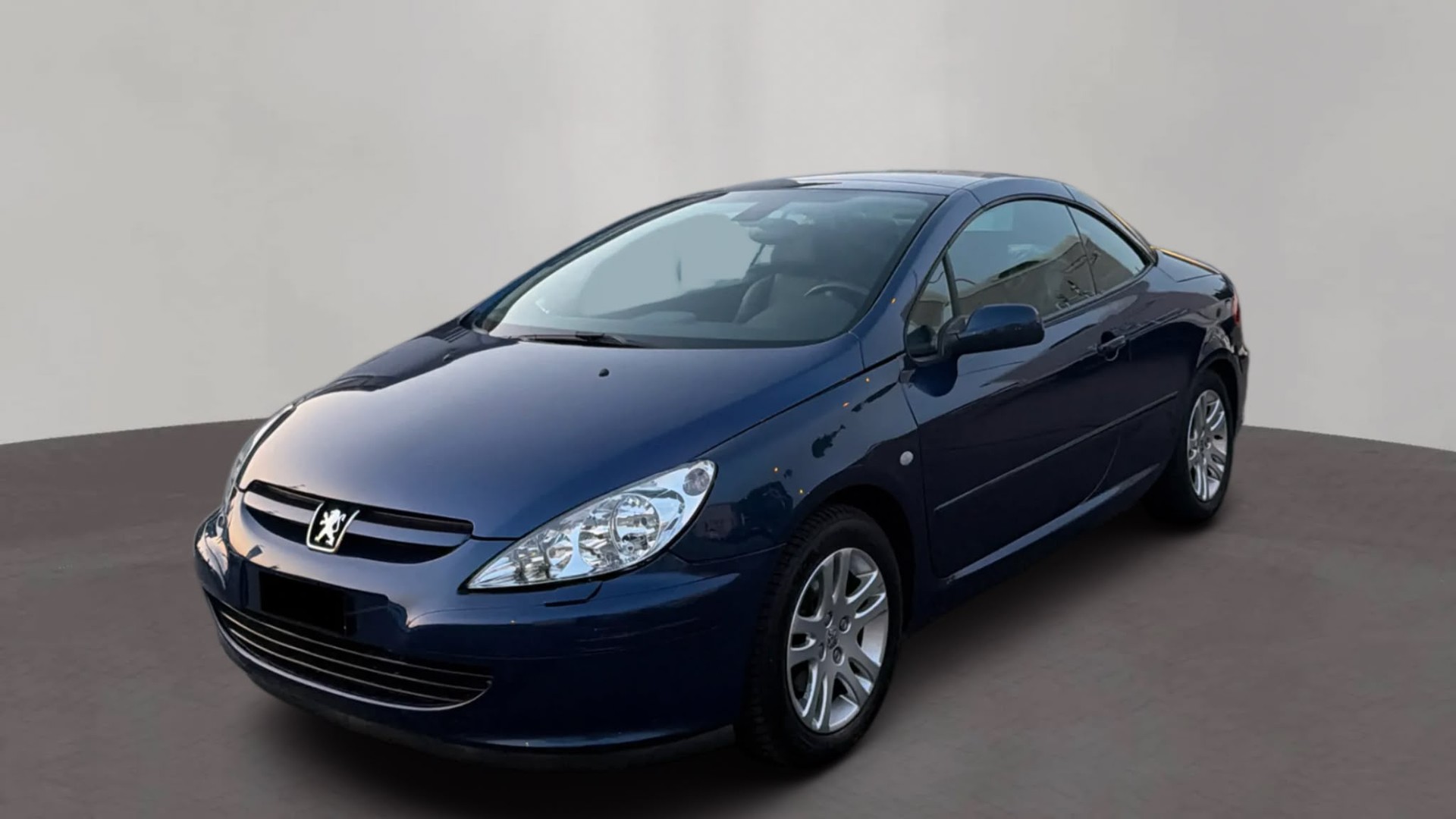 PEUGEOT 307 2.0i Automat Stahldach-Cabriolet-image-0