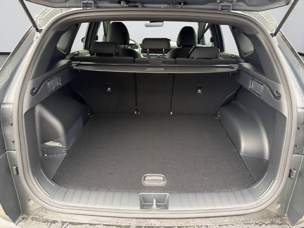 HYUNDAI Tucson 1.6 T-GDi HEV Origo 4WD Black Line-image-8