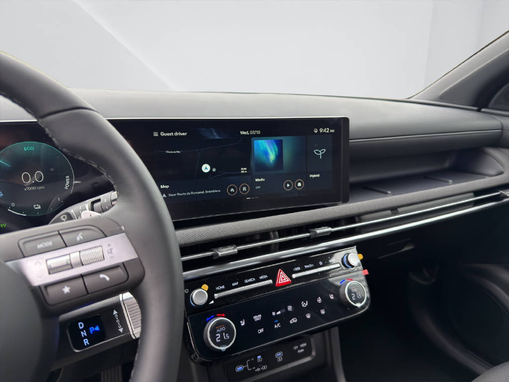 HYUNDAI Tucson 1.6 T-GDi HEV Origo 4WD Black Line-image-7