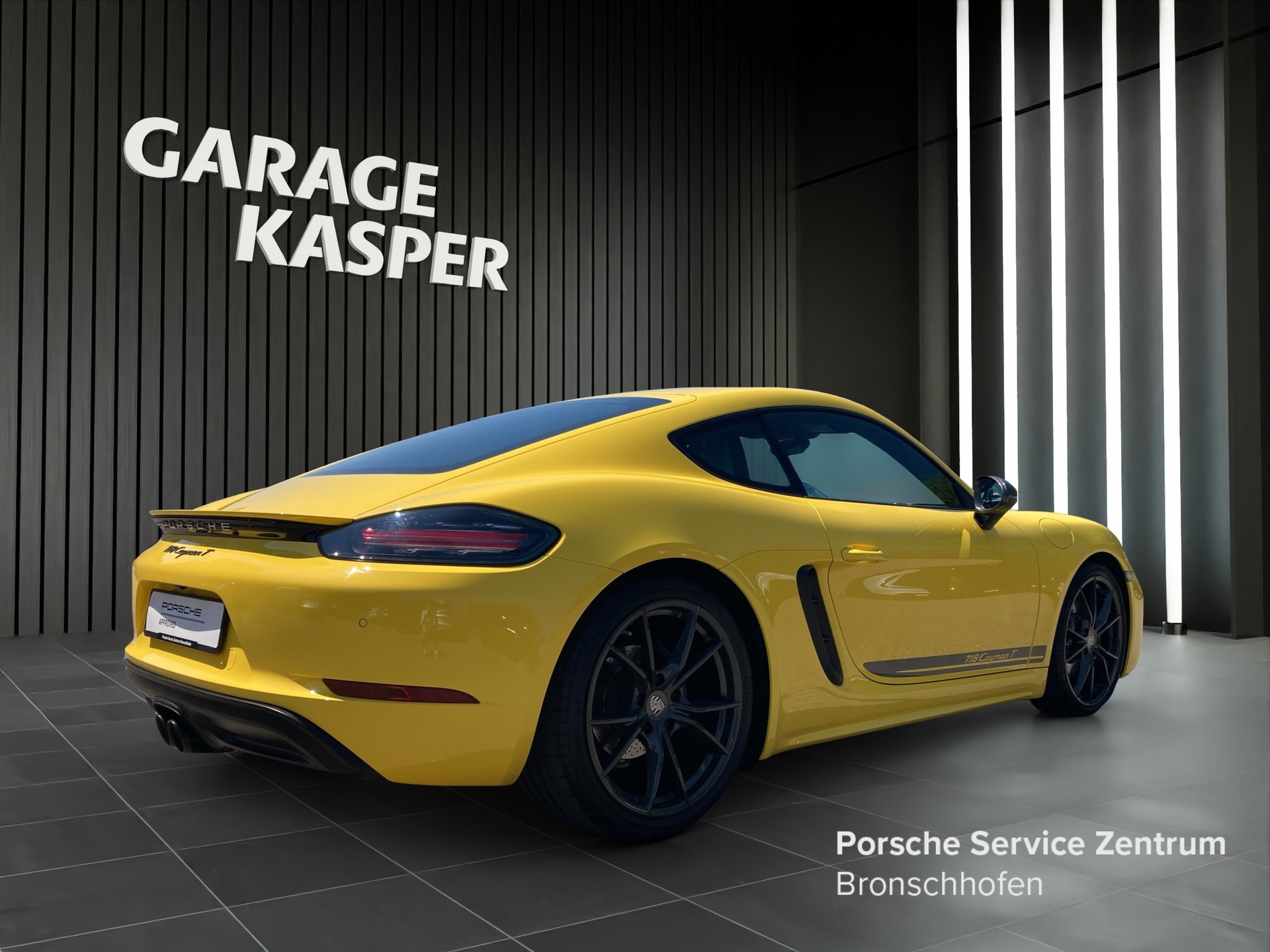PORSCHE Cayman 718 T-image-4