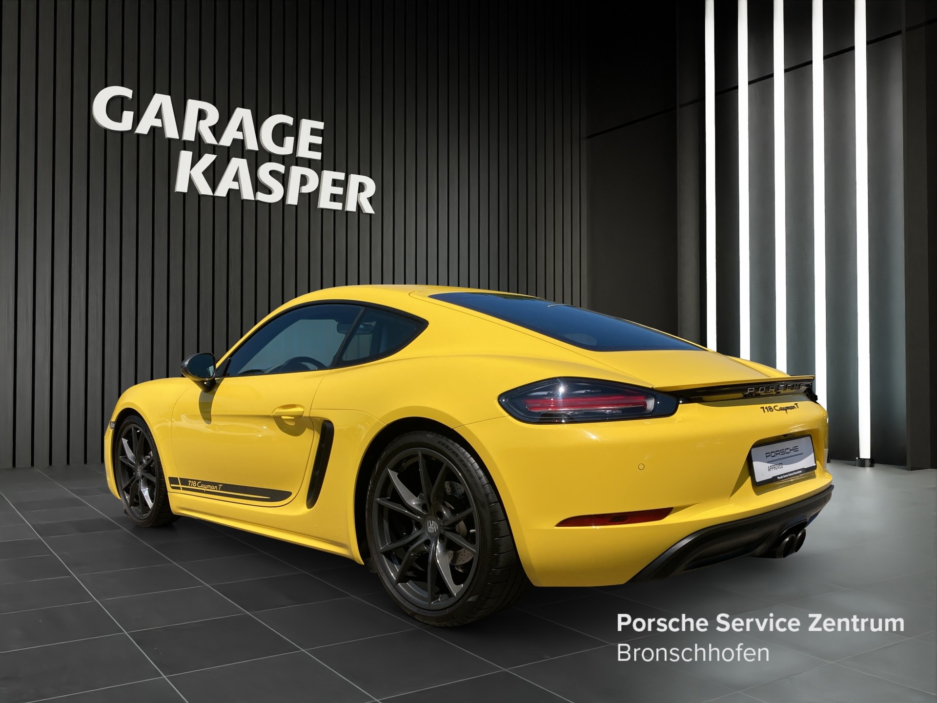 PORSCHE Cayman 718 T-image-2