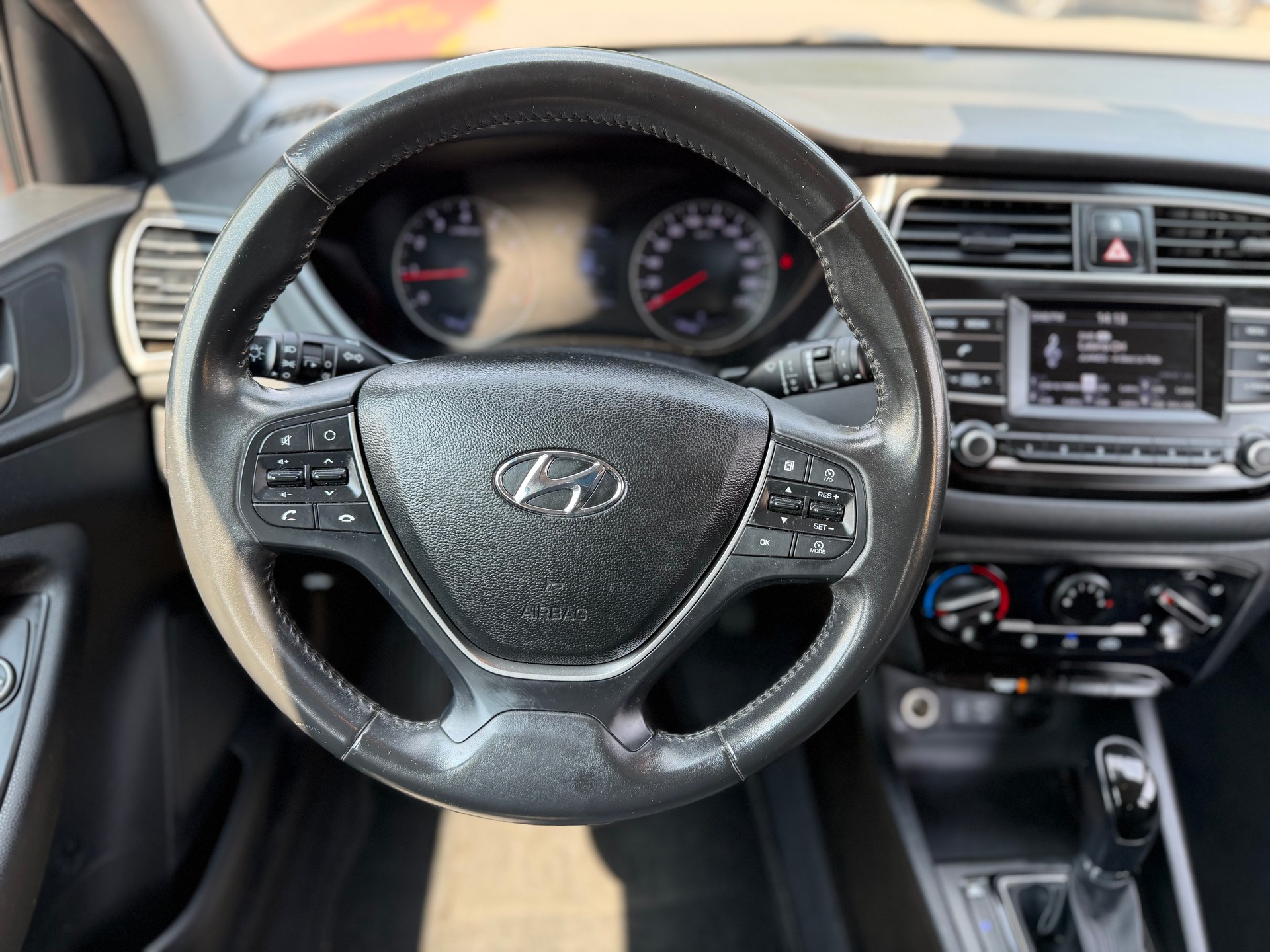 HYUNDAI i20 1.0 T-GDi Origo DCT-image-11