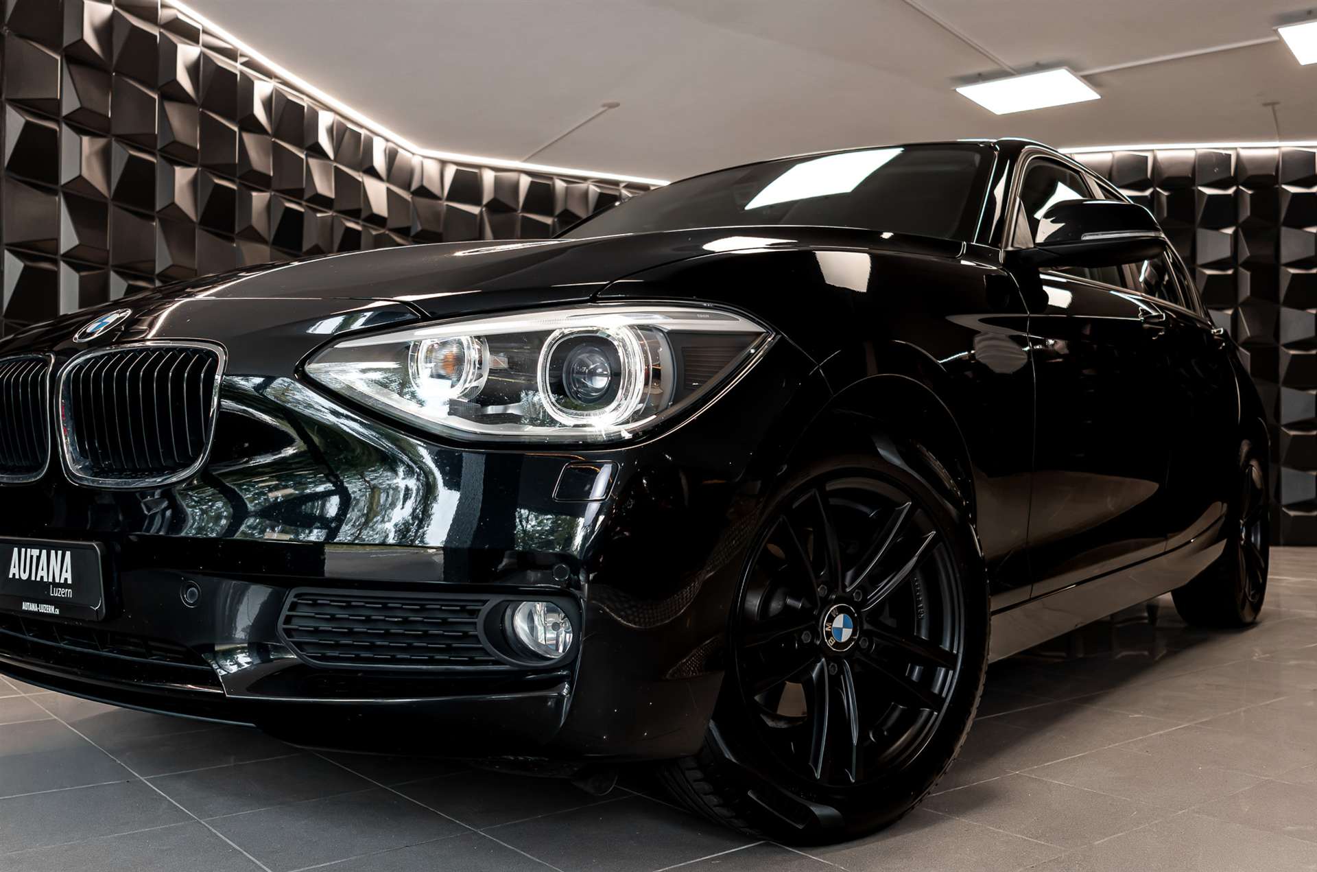 BMW 116i Steptronic-image-24