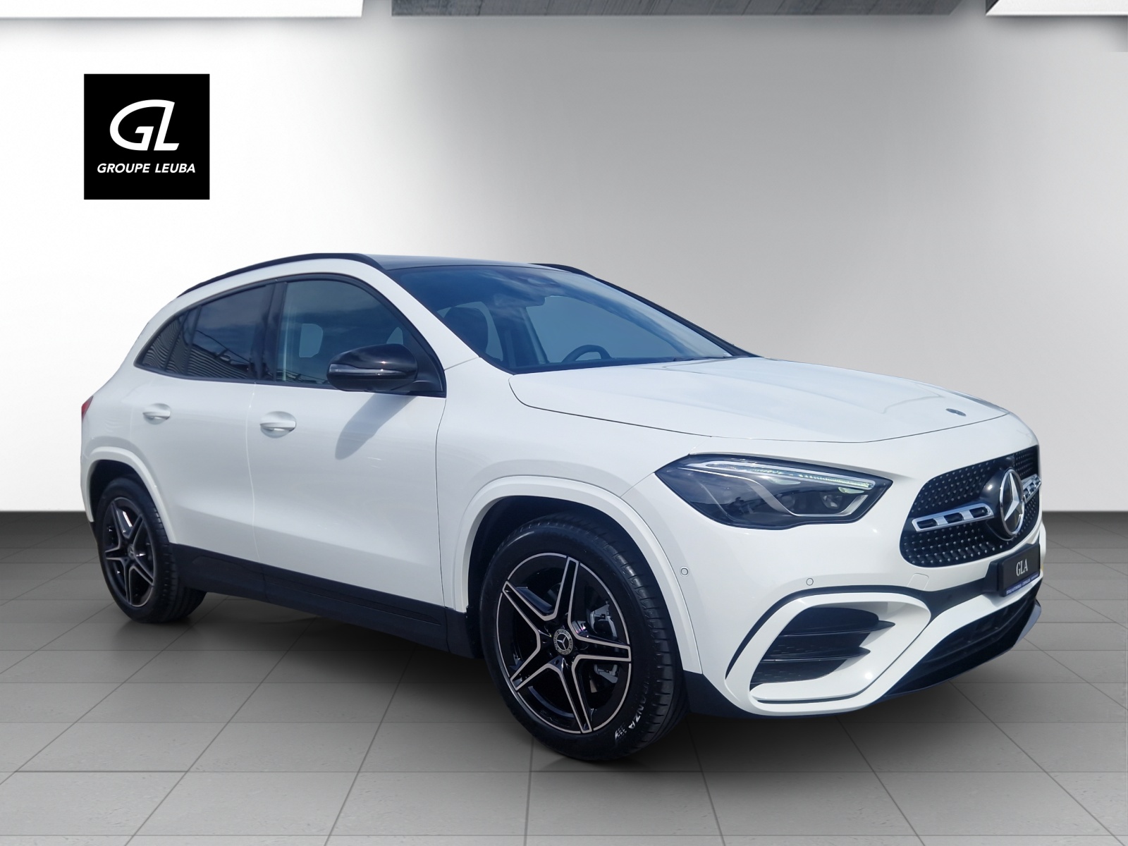 MERCEDES-BENZ GLA 220 4Matic 8G-DCT-image-0