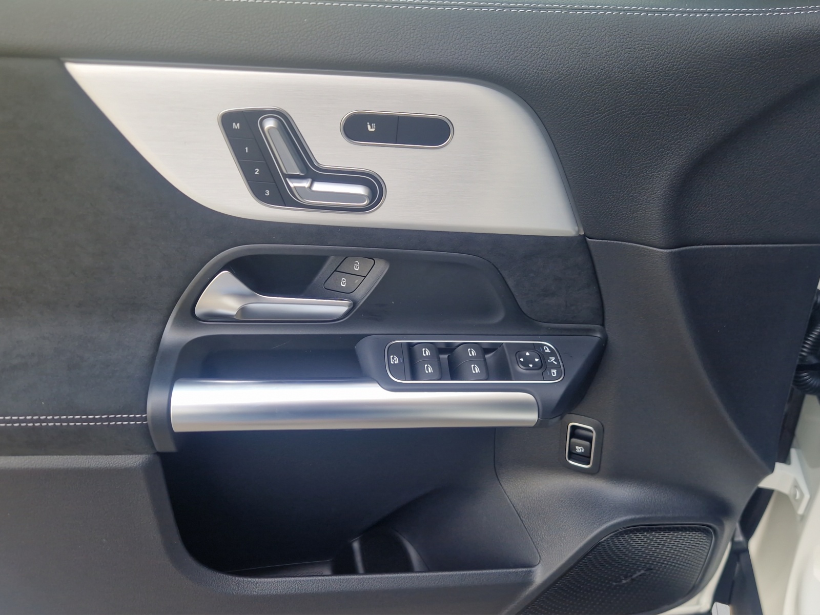 Image MERCEDES-BENZ GLA-220 GLA 220 4Matic 8G-DCT