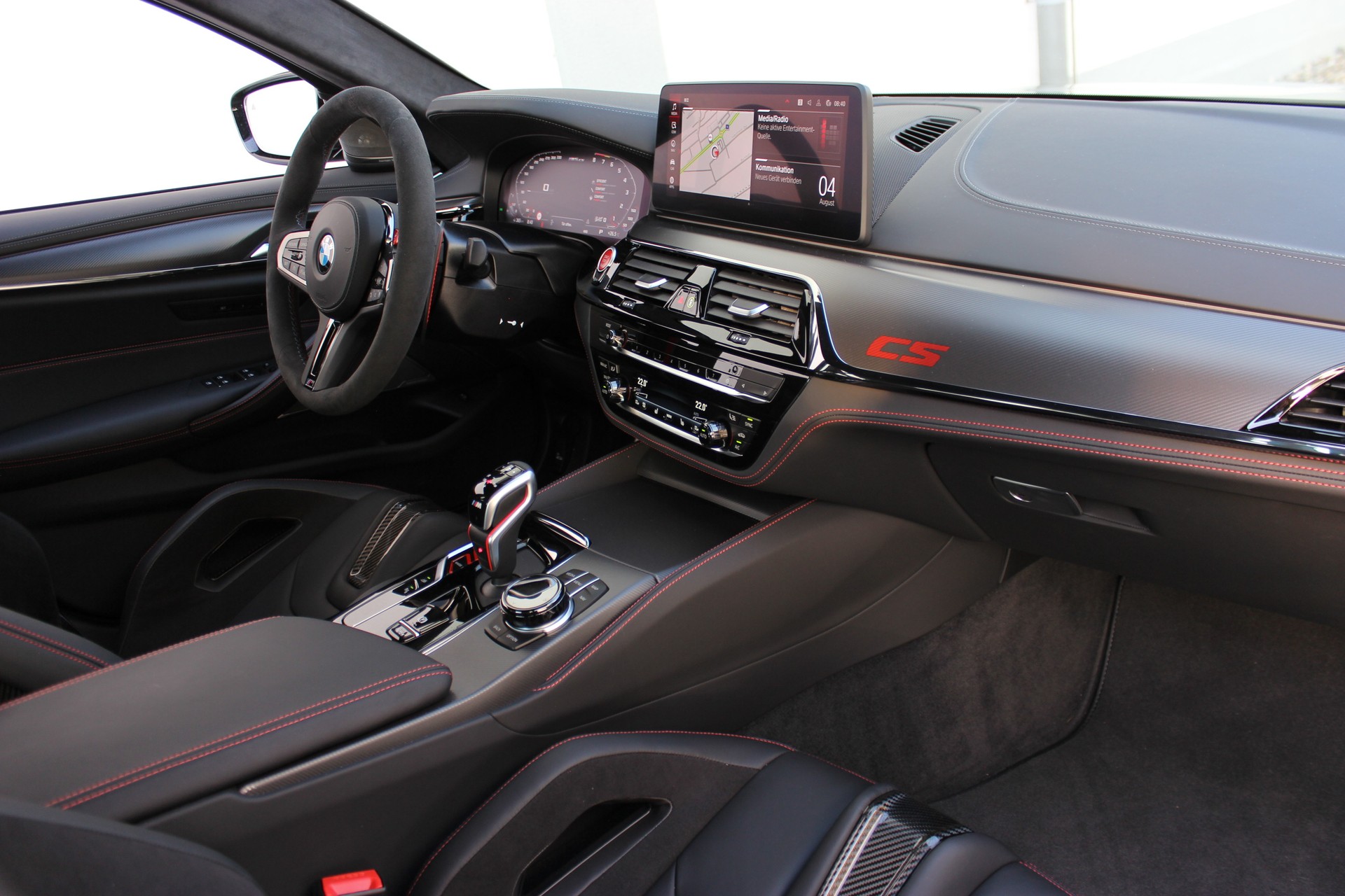 BMW M5 xDrive CS *SAMMLERZUSTAND*-image-12