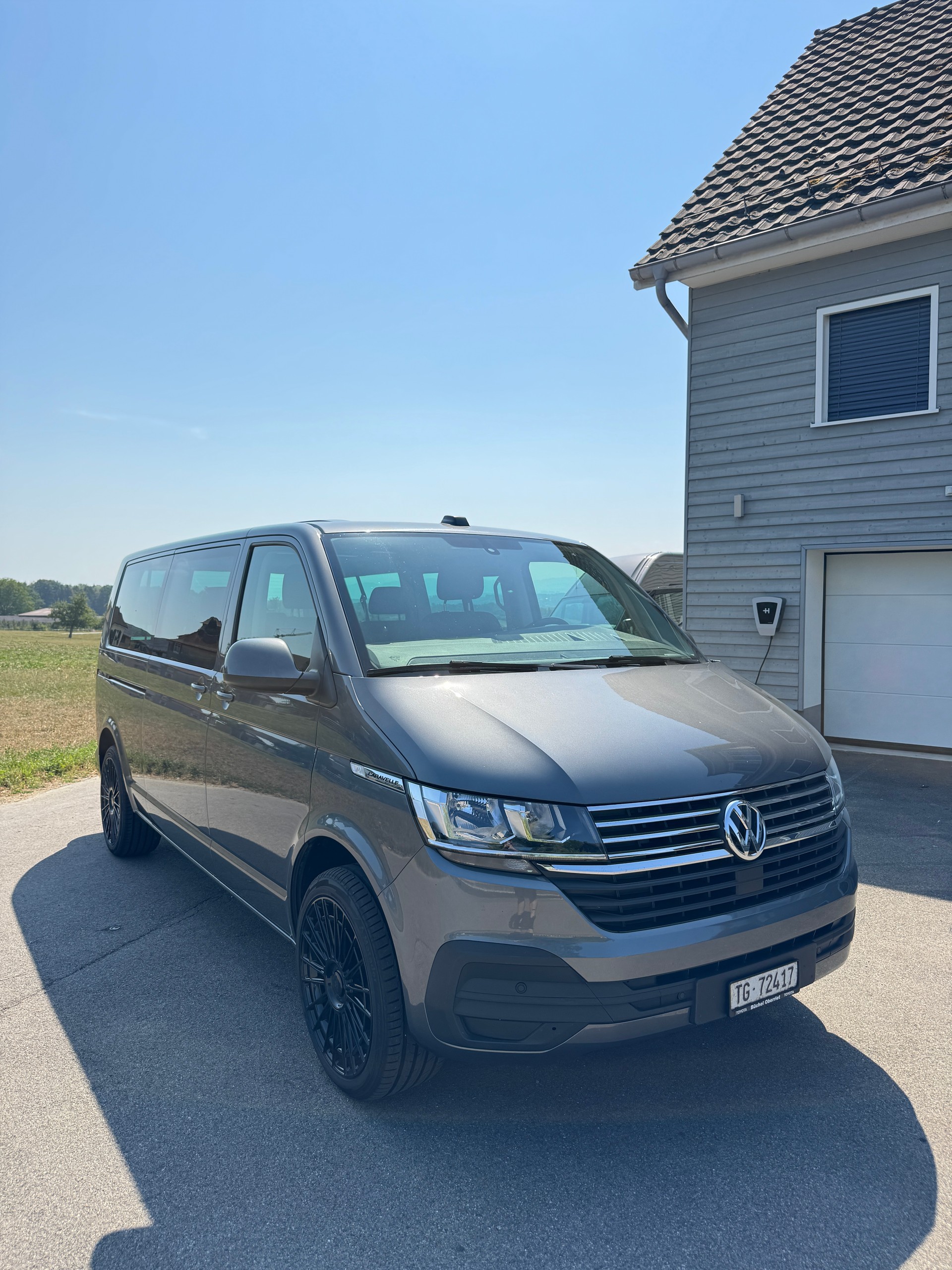 VW Caravelle langer Radstand-image-0