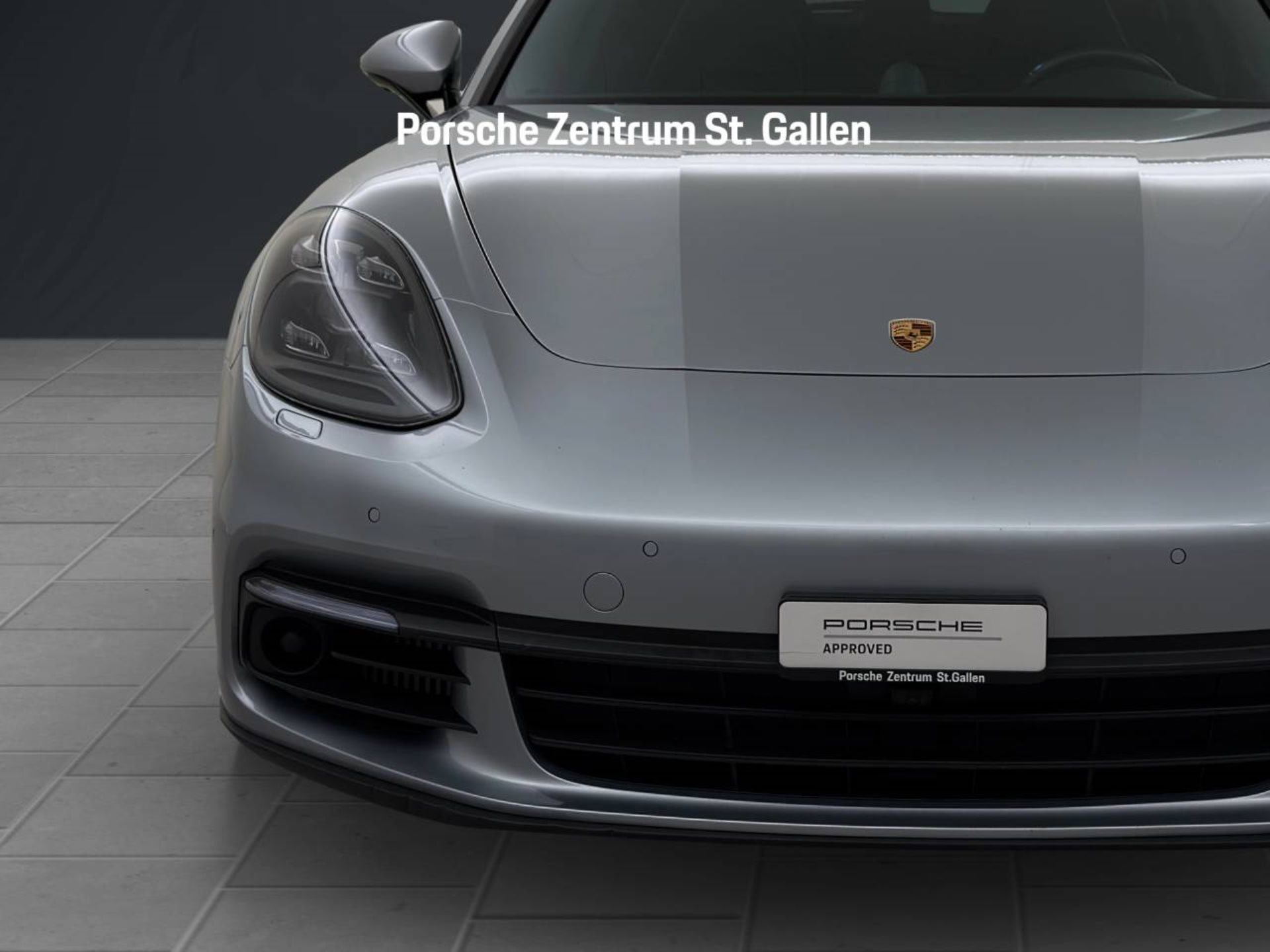 PORSCHE Panamera 4 E-Hybrid Sport Turismo-image-8