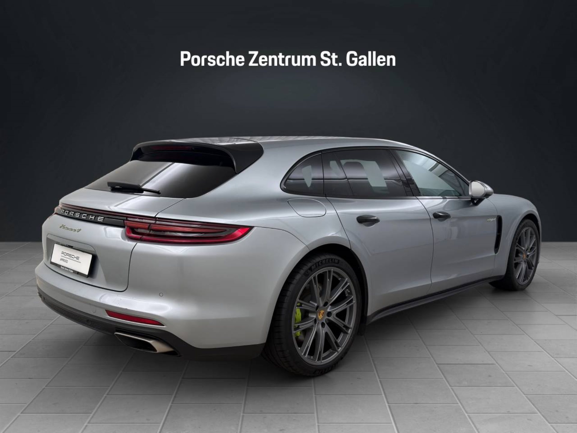 PORSCHE Panamera 4 E-Hybrid Sport Turismo-image-6