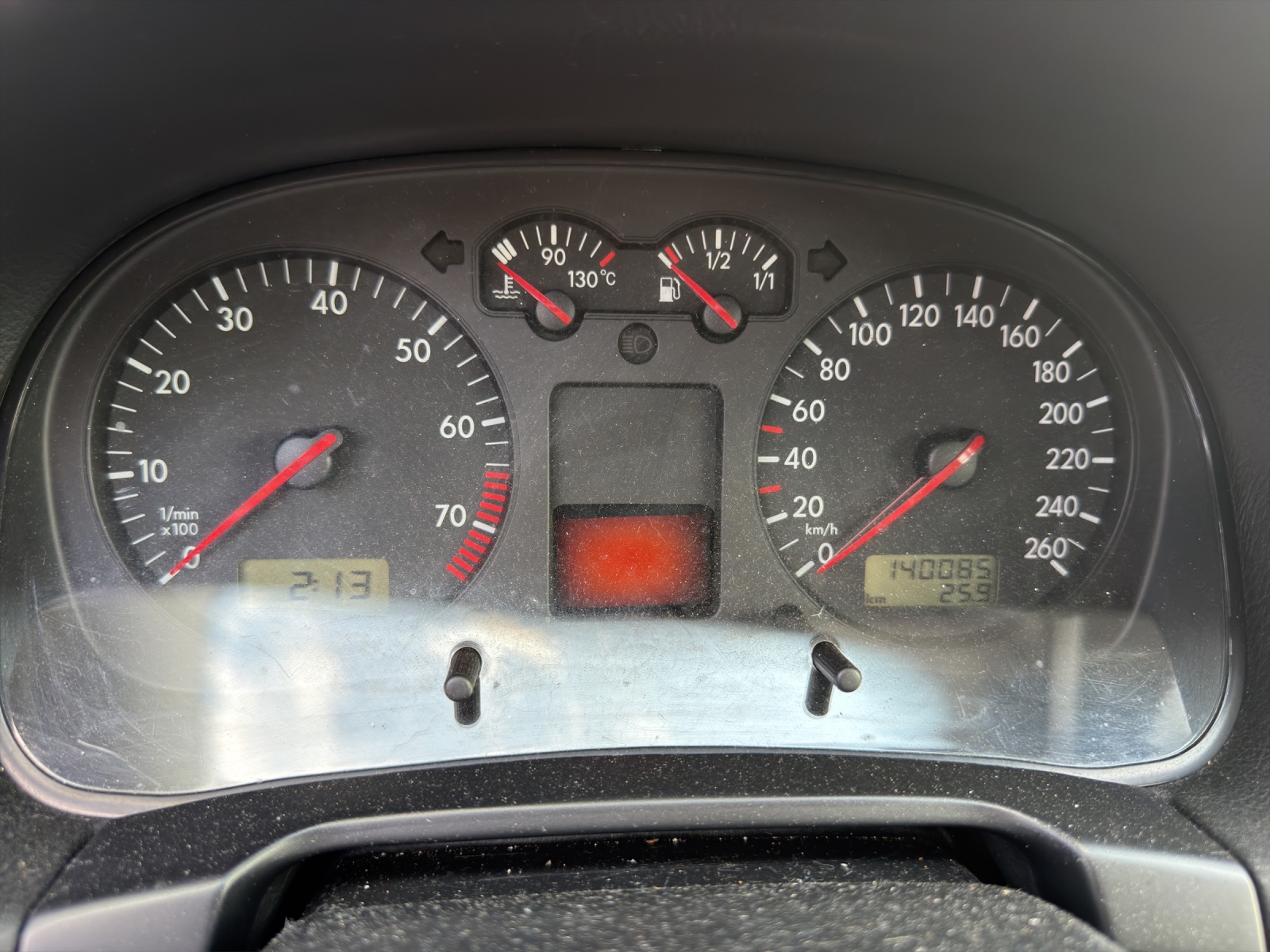 VW Golf 1.6 Automatic-image-7
