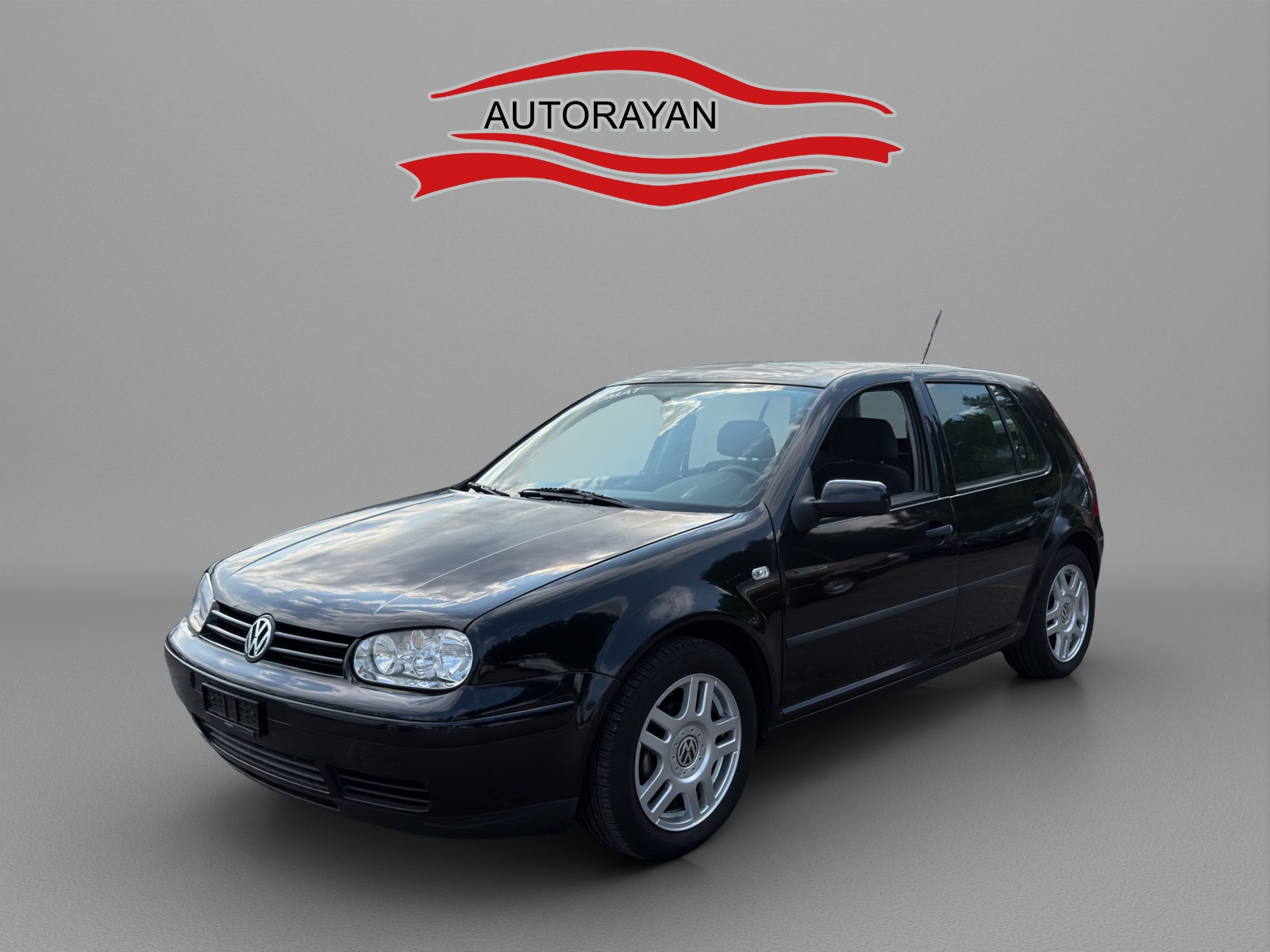 VW Golf 1.6 Automatic-image-1