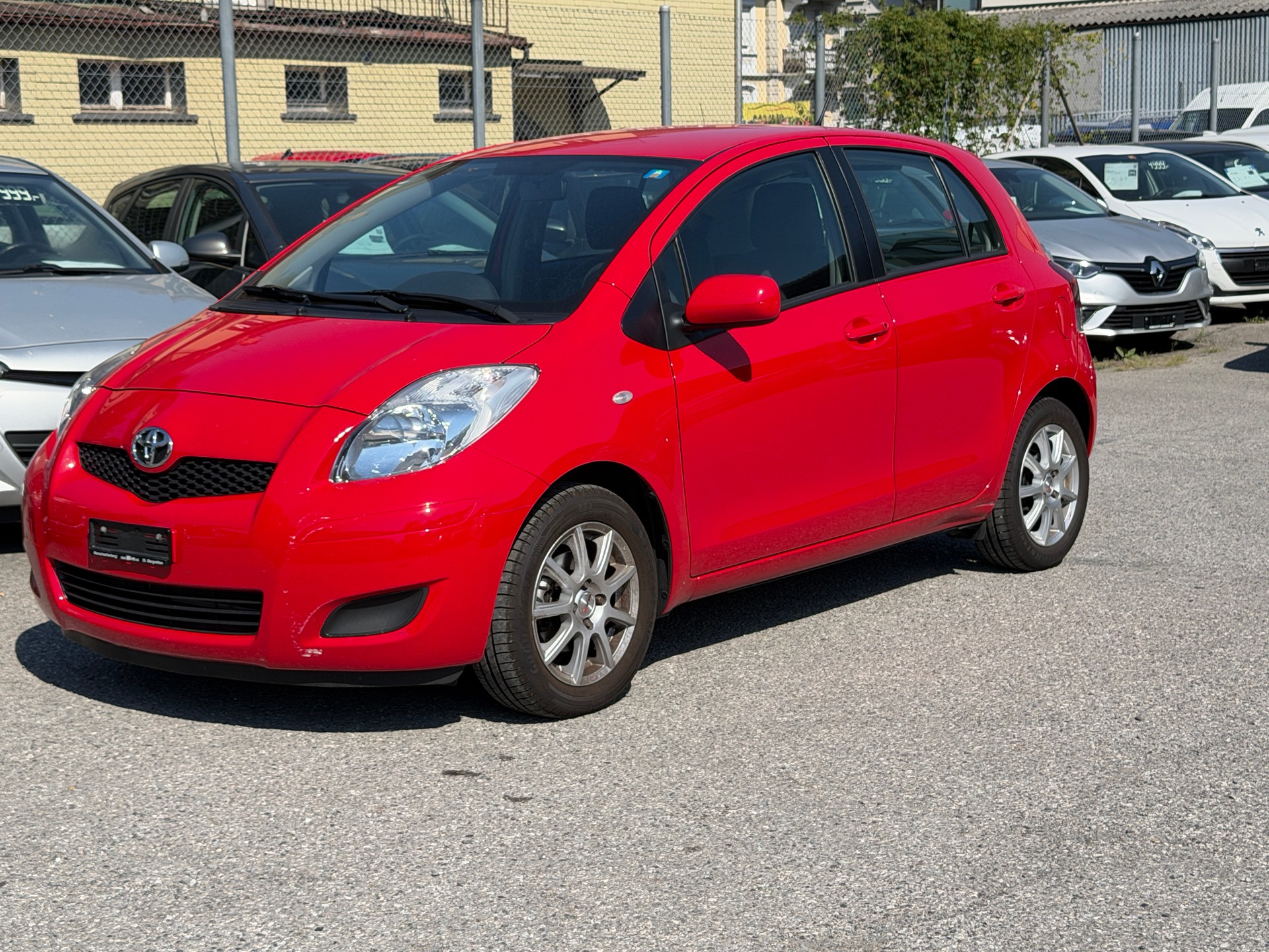 TOYOTA Yaris 1.33 Linea Luna Multimode-image-2