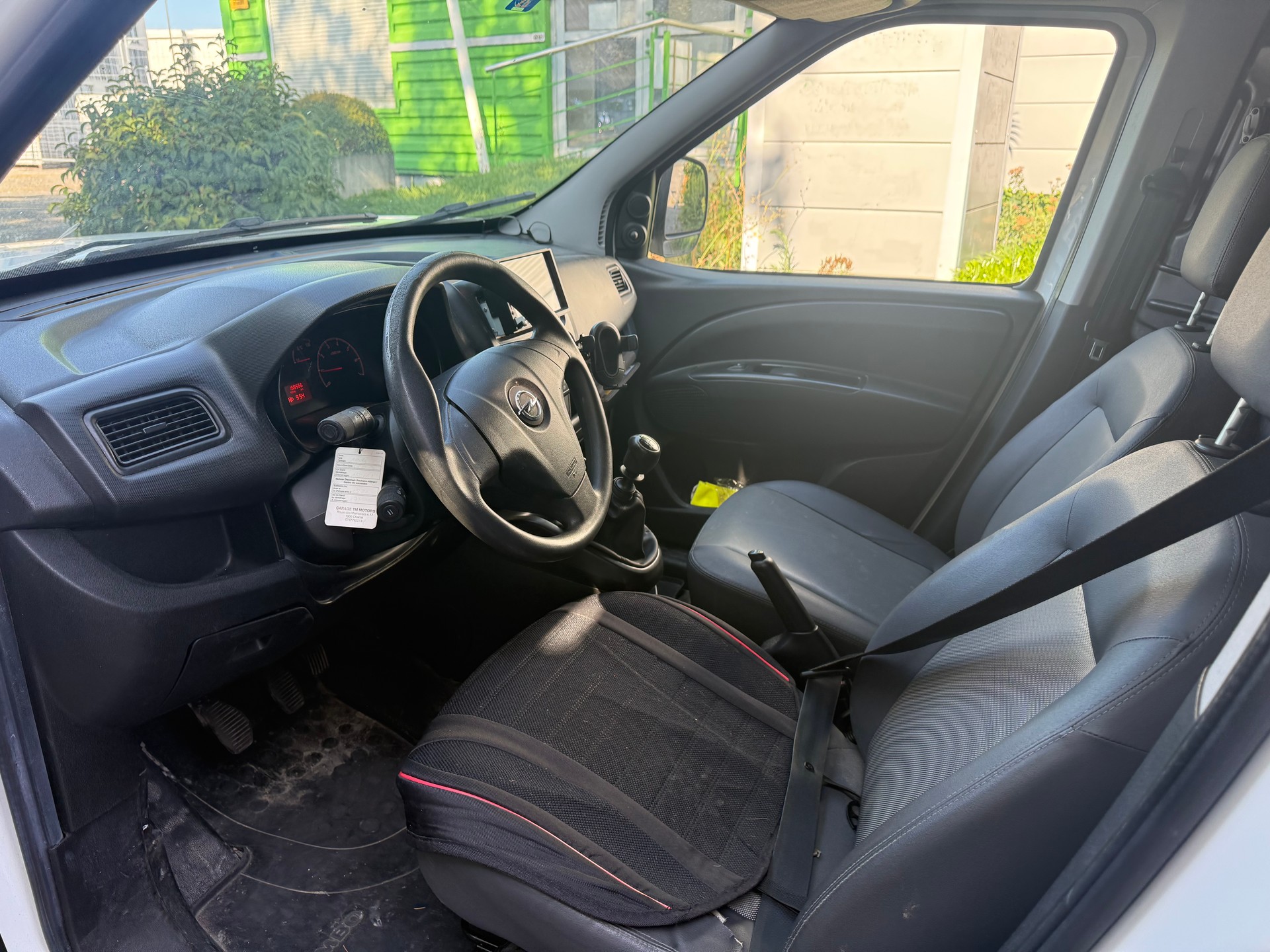 OPEL Combo 1.4i 2.4 L2H1-image-9