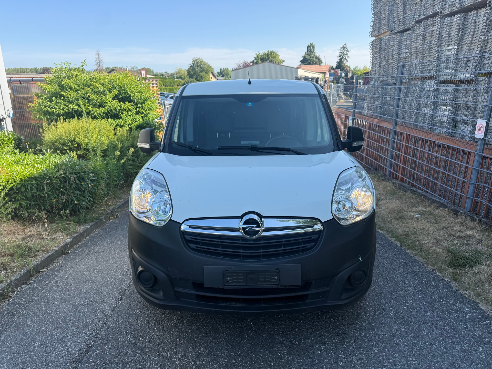 OPEL Combo 1.4i 2.4 L2H1-image-0